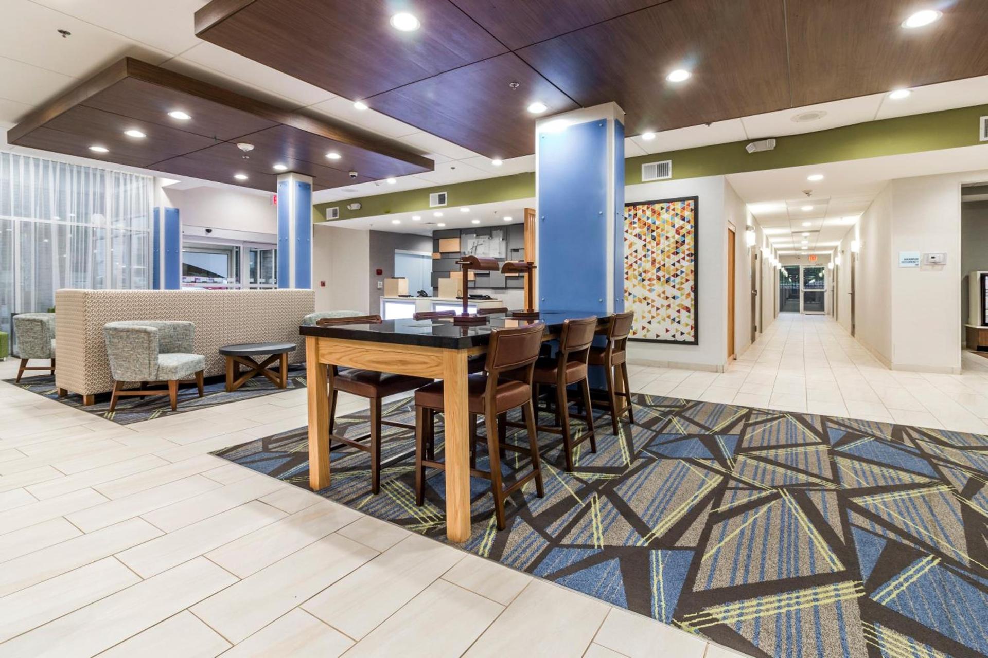Holiday Inn Express - Villa Rica by IHG photo 3