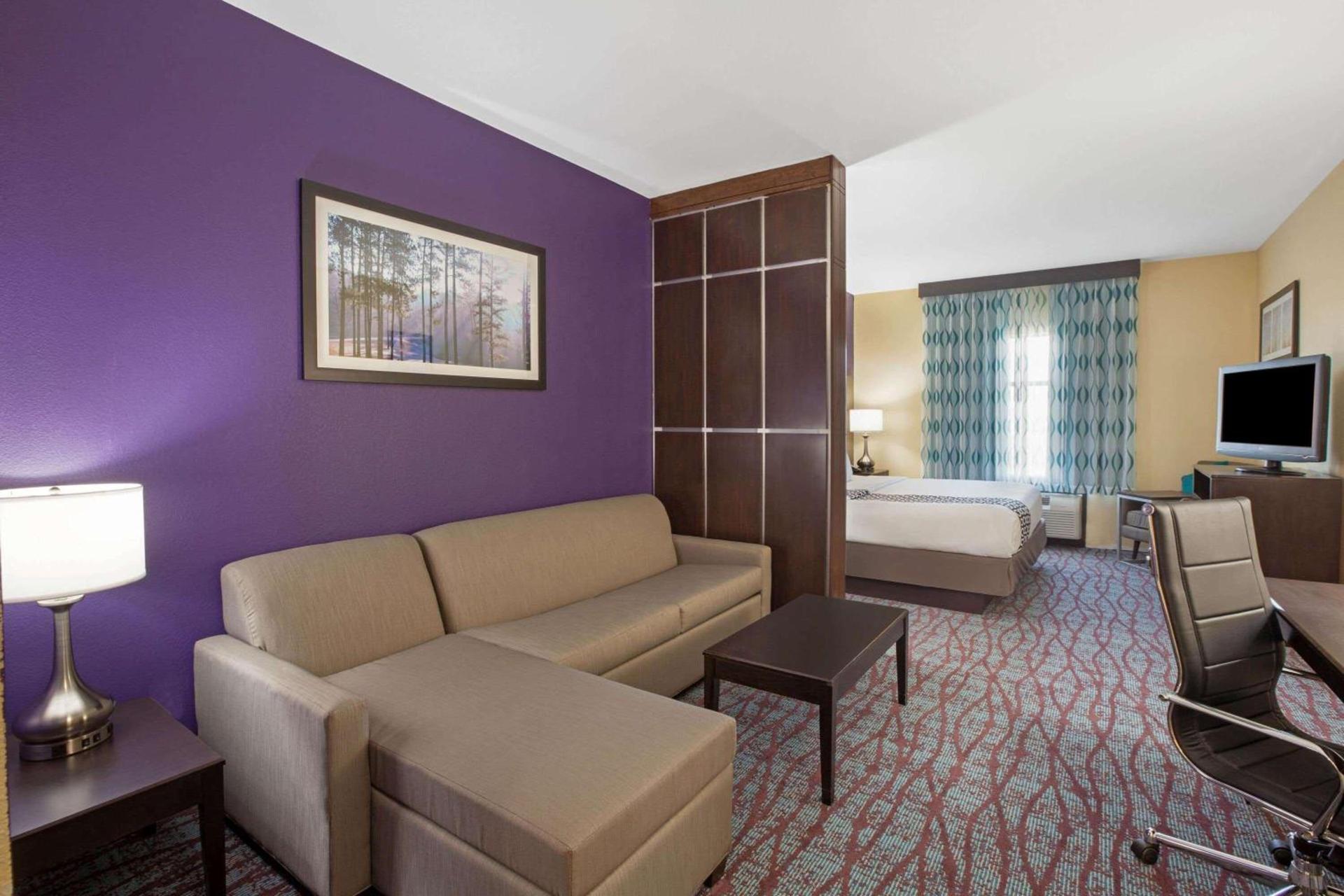 La Quinta Inn & Suites By Wyndham Houston Pasadena North photo 11