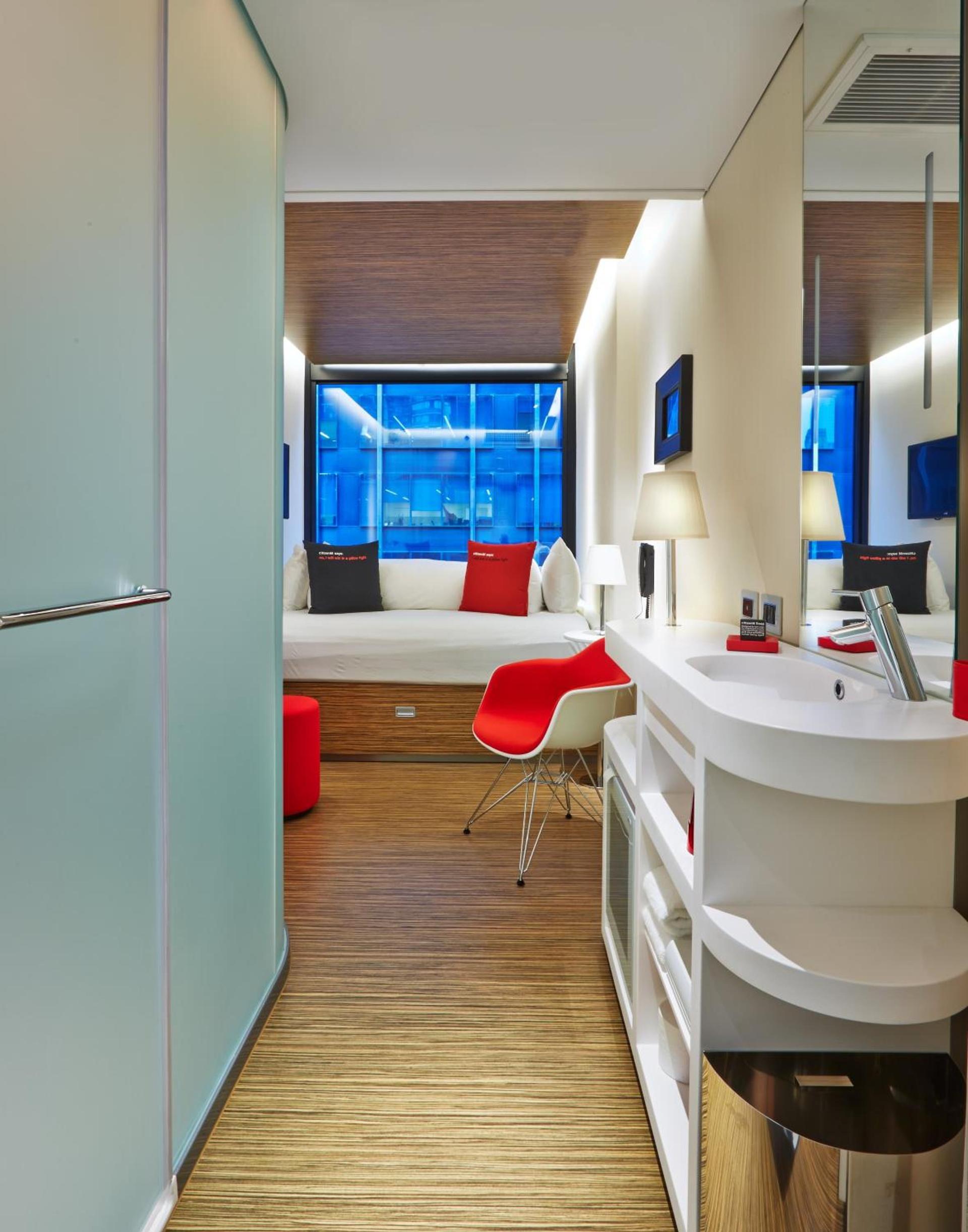 citizenM New York Times Square photo 3