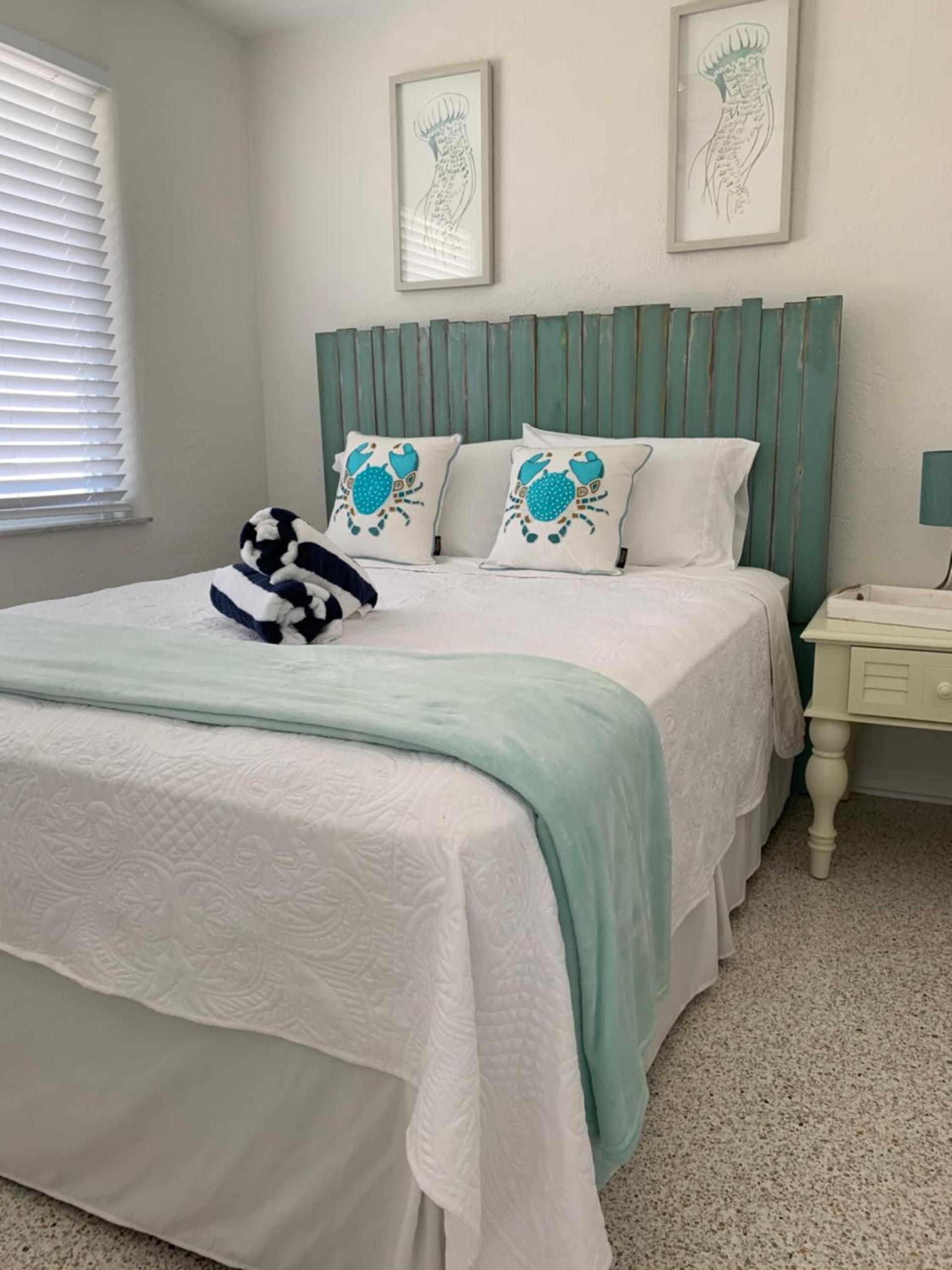 Ocean Eleven Suites photo 21