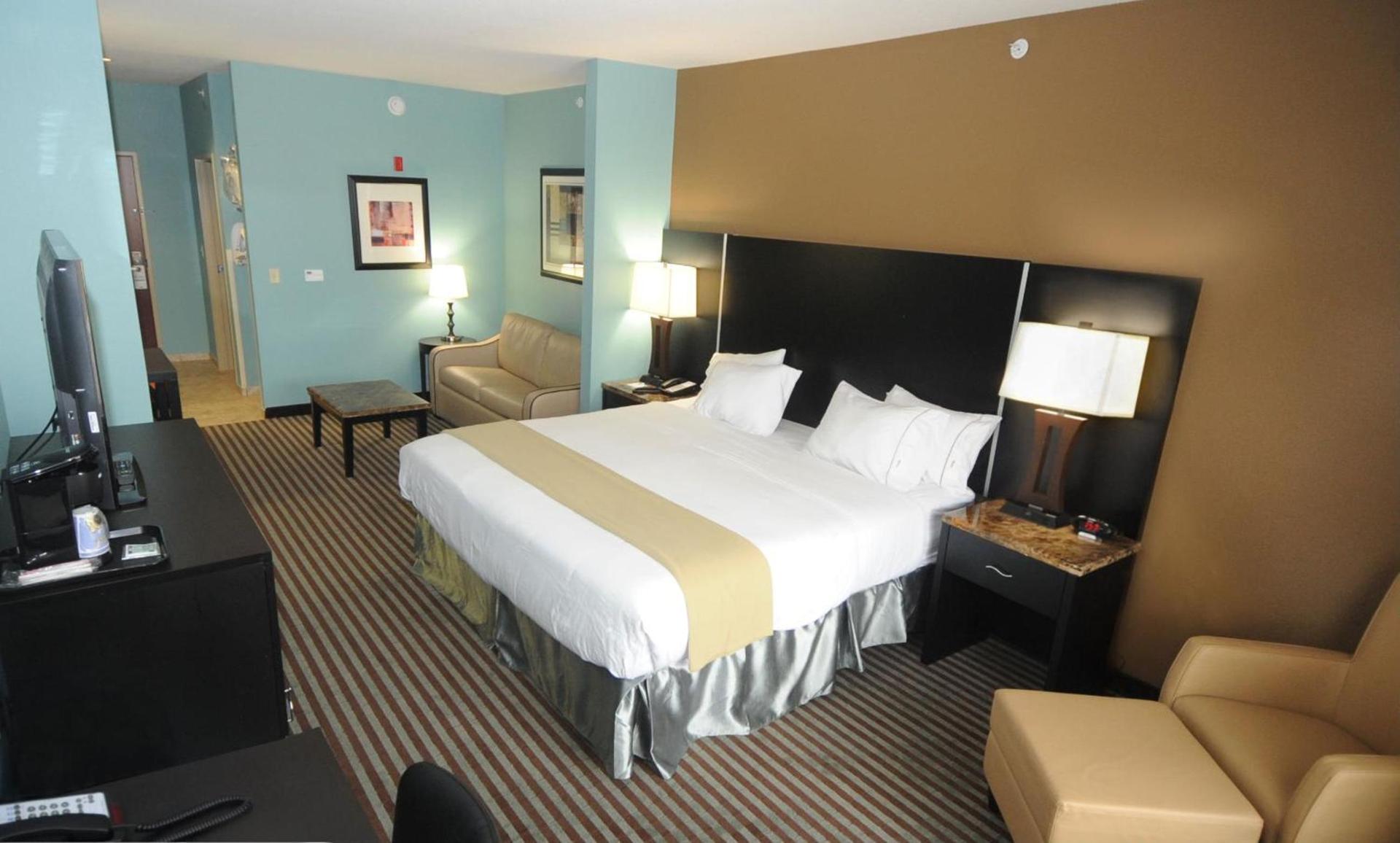 Holiday Inn Express Somerset by IHG photo 14