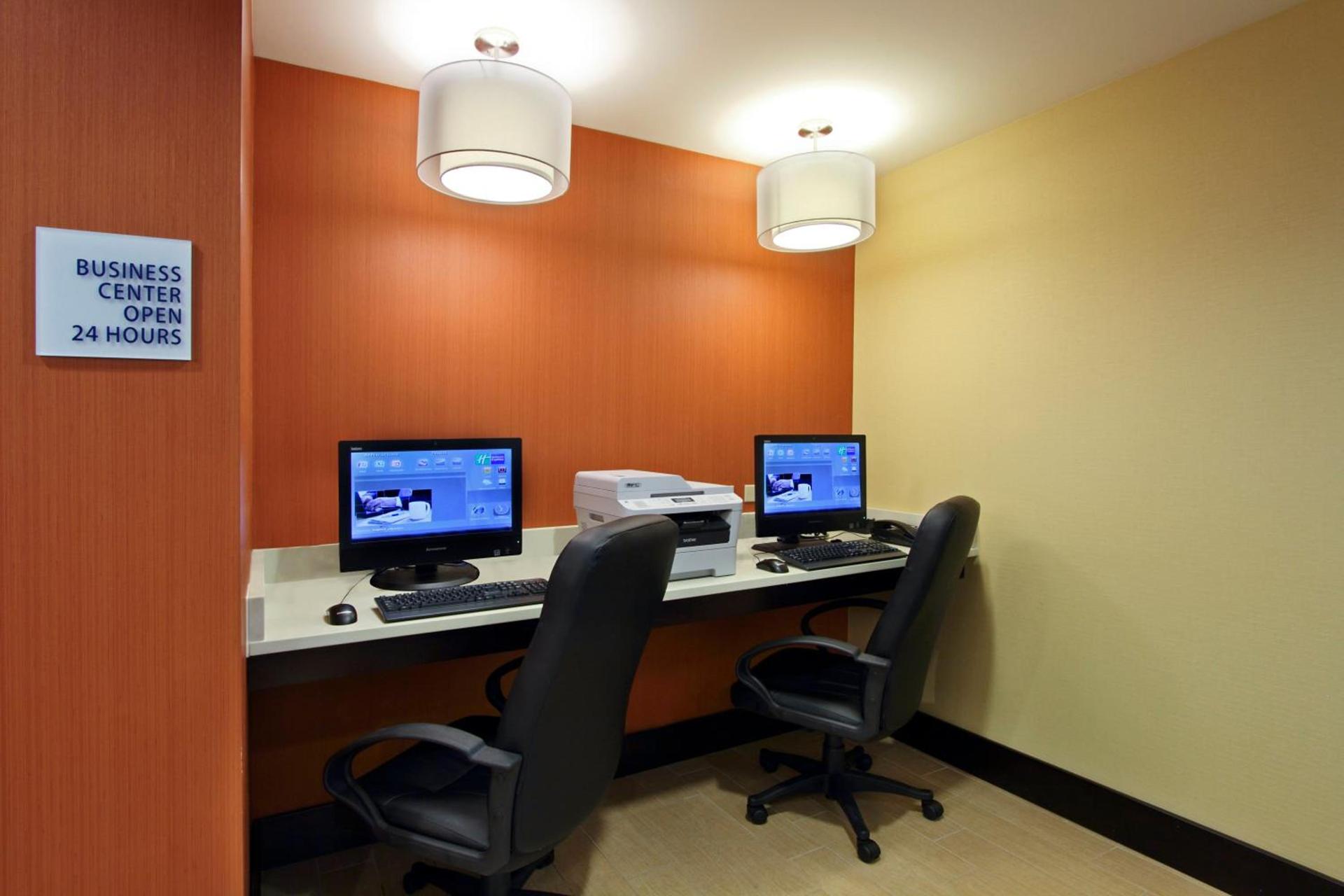 Holiday Inn Express Augusta Downtown by IHG photo 22