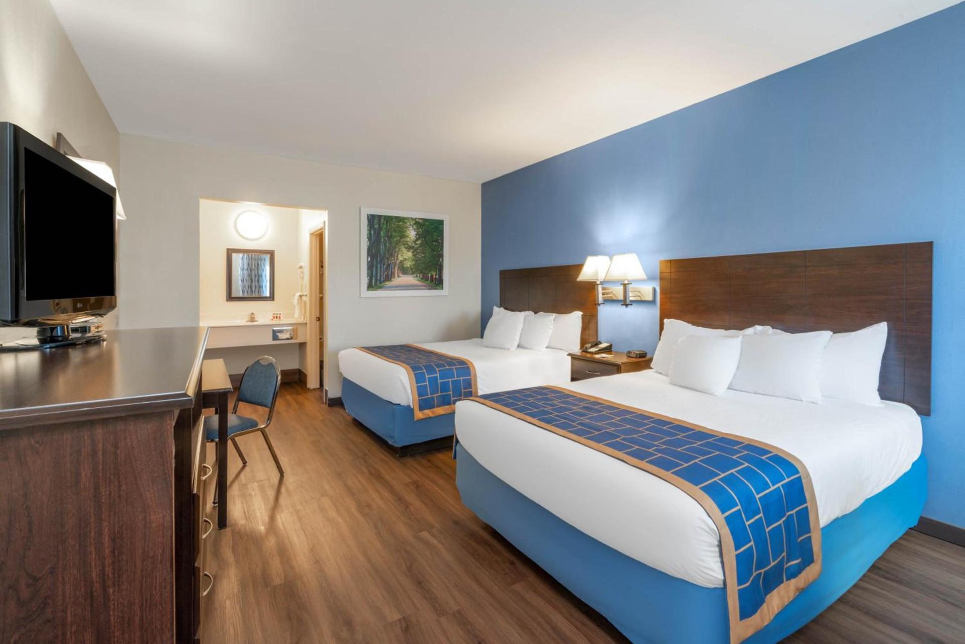 Days Inn by Wyndham Grants photo 11
