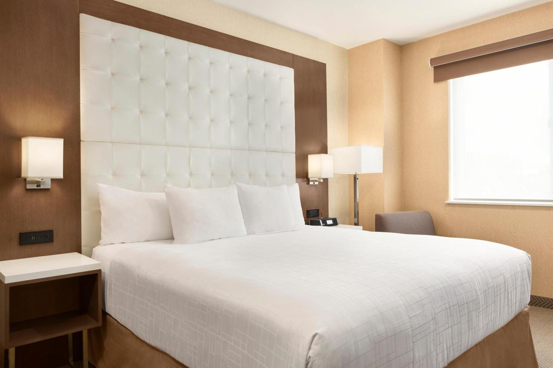 Wyndham Anaheim photo 52