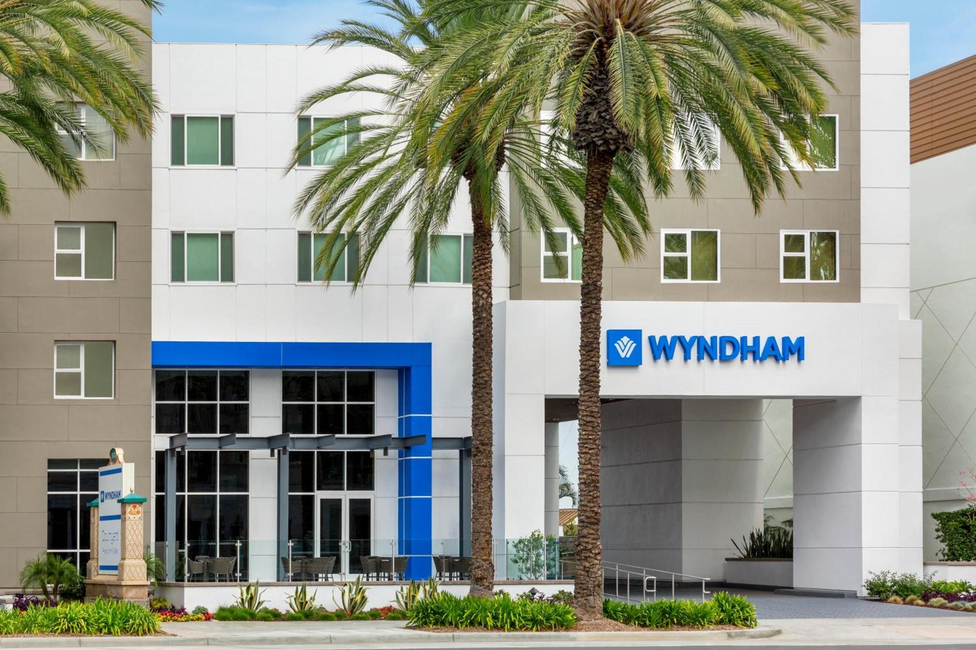 Wyndham Anaheim photo 46