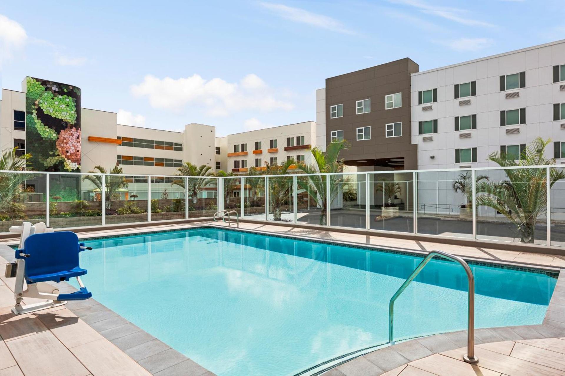 Wyndham Anaheim photo 40