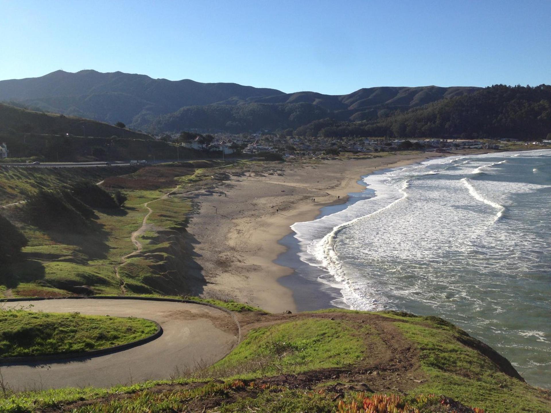 Pacifica Beach Hotel photo 30