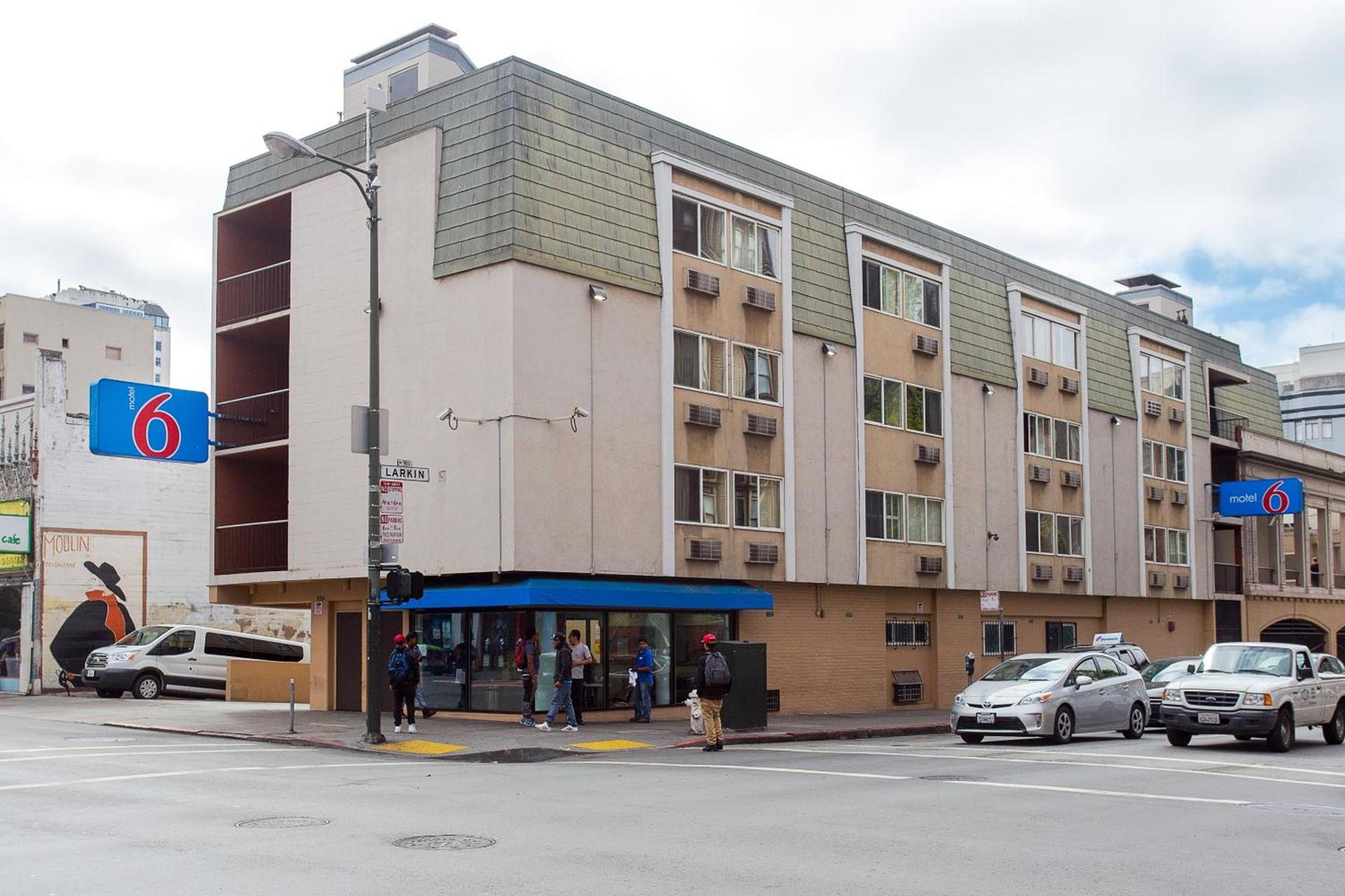 Cathedral Hill Hotel photo 59