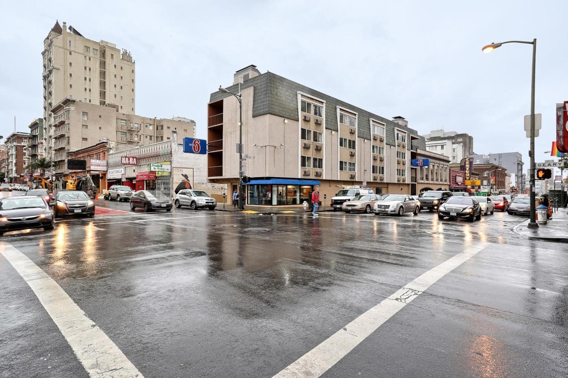 Cathedral Hill Hotel photo 60