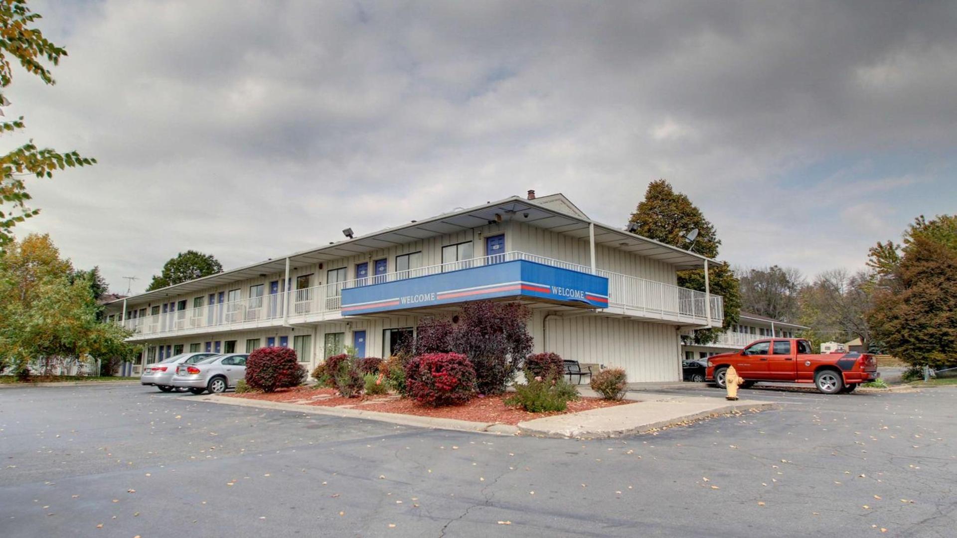 Motel 6-Des Moines, IA - North photo 2