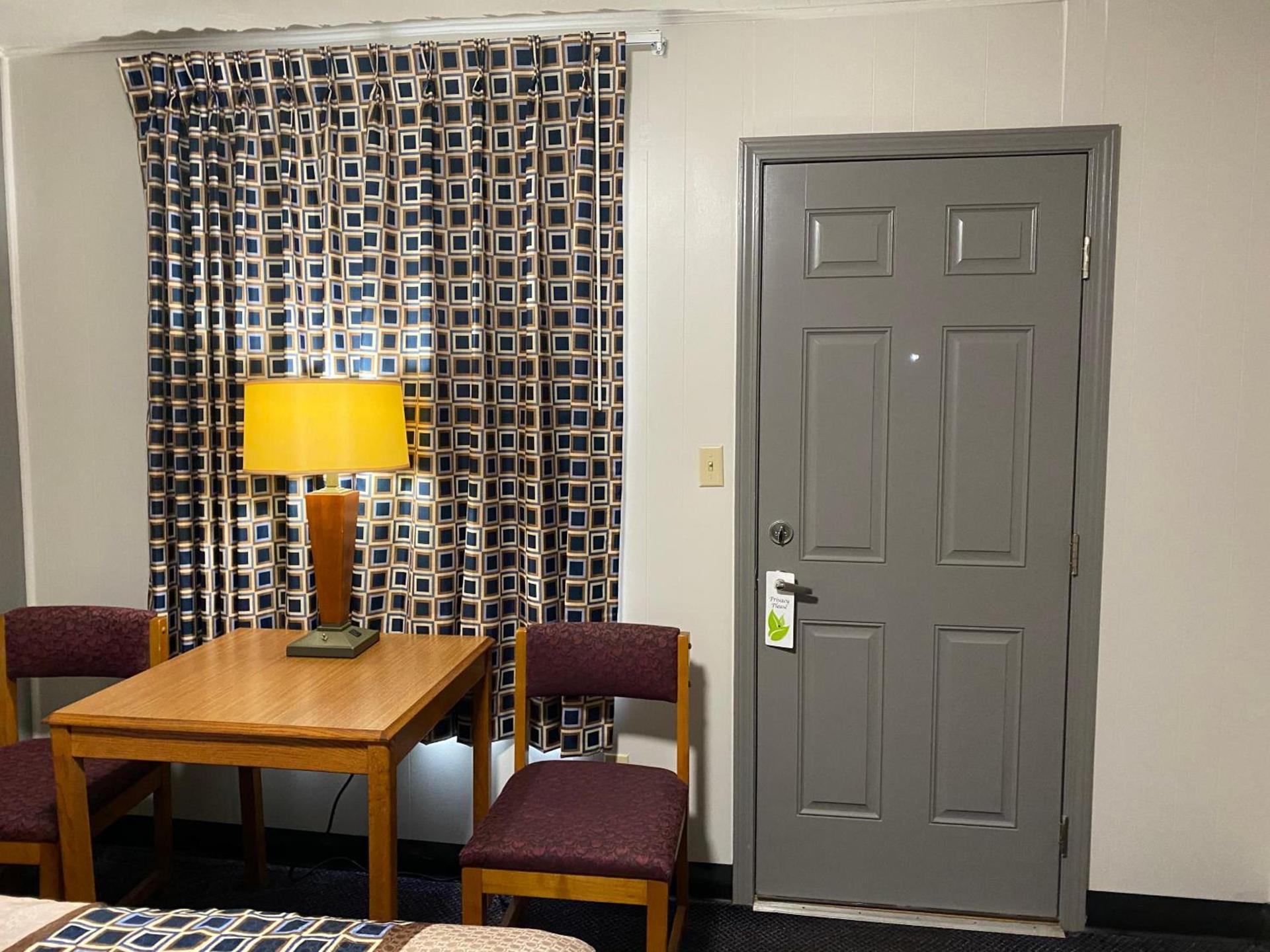 Usa Inn photo 16