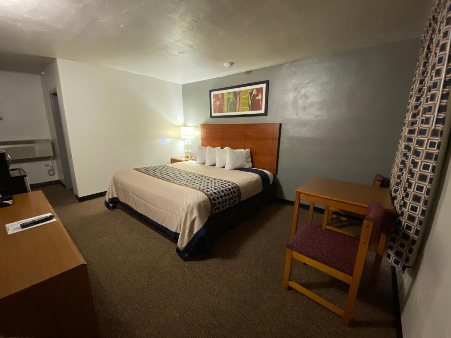 Usa Inn photo 11