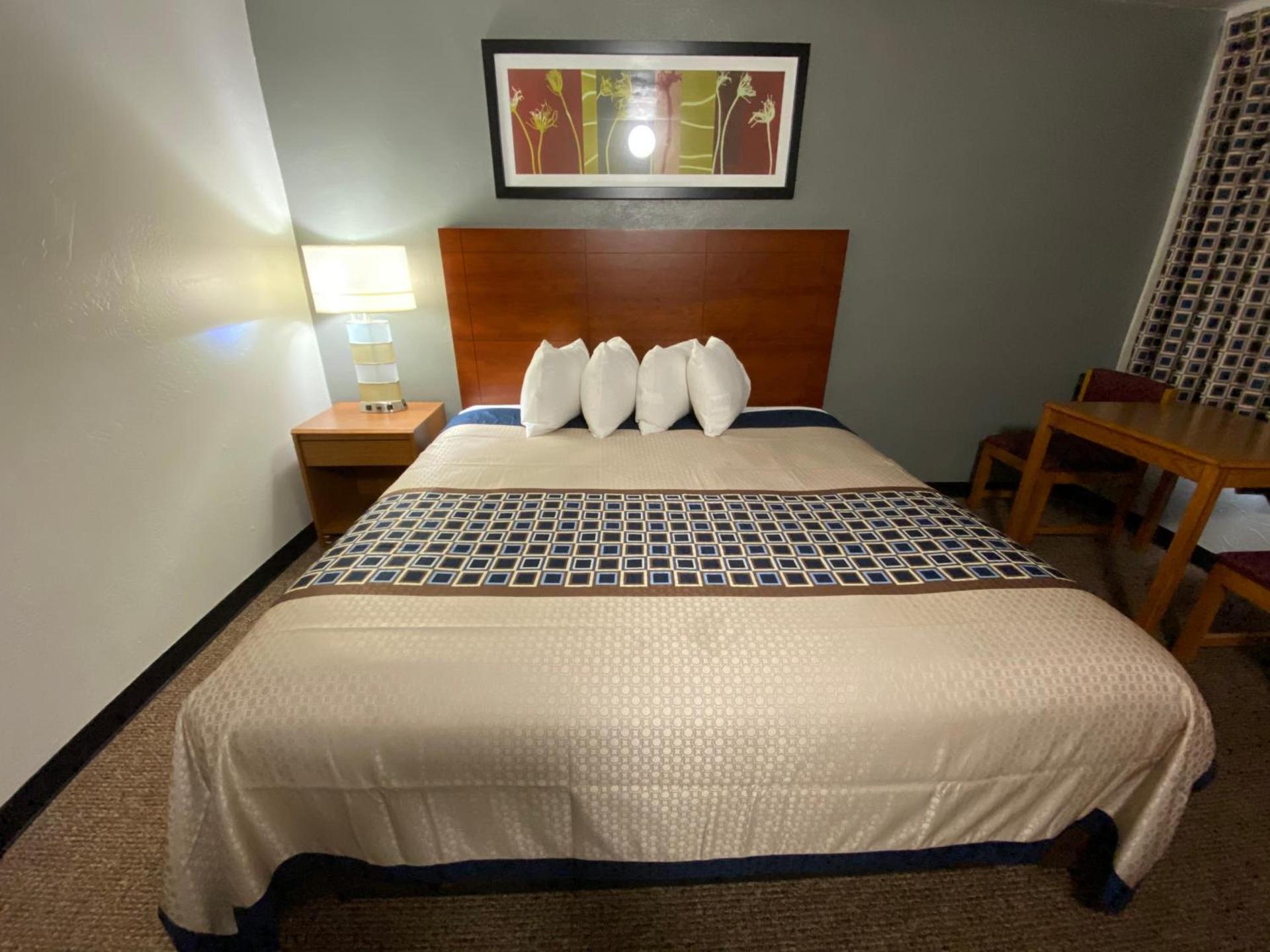 Usa Inn photo 9
