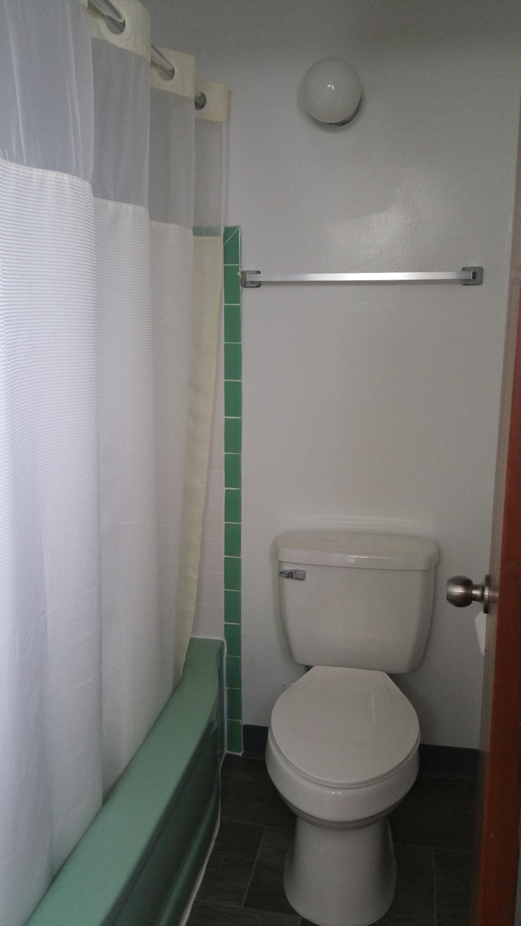 Thunder Bird Motel photo 63