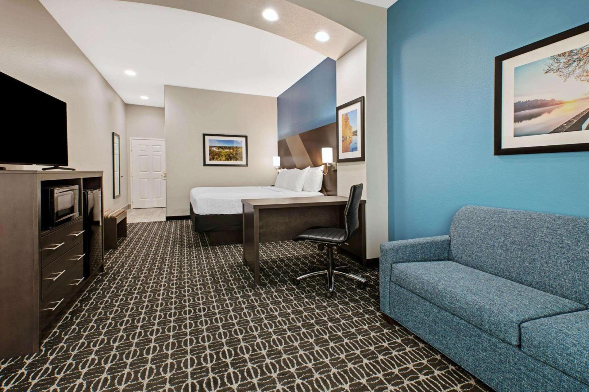 La Quinta by Wyndham Sulphur Springs photo 70