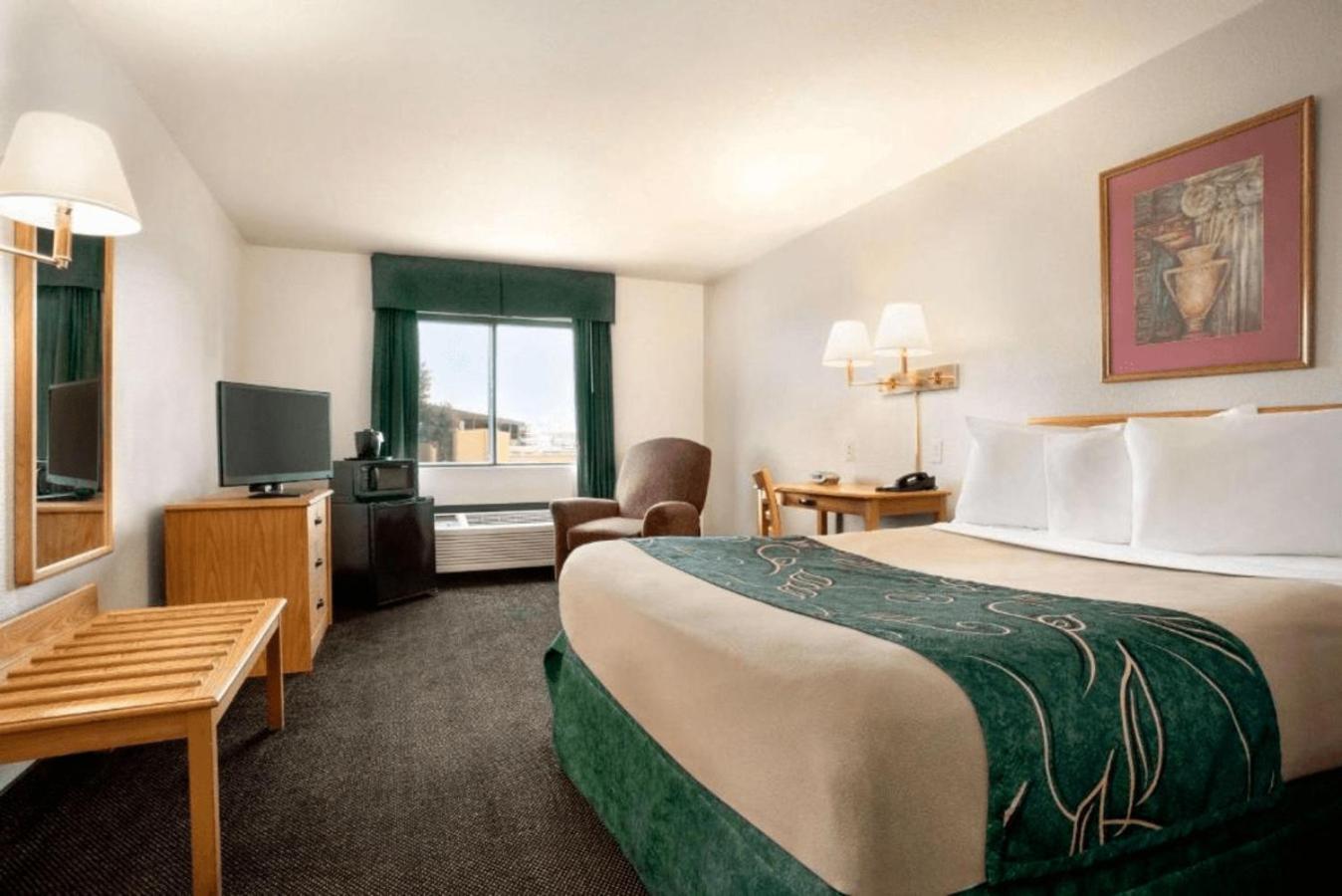 Travelodge by Wyndham Cheyenne photo 25