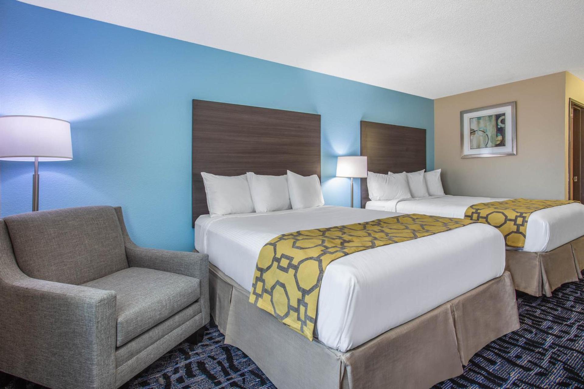 Baymont by Wyndham Joliet photo 42