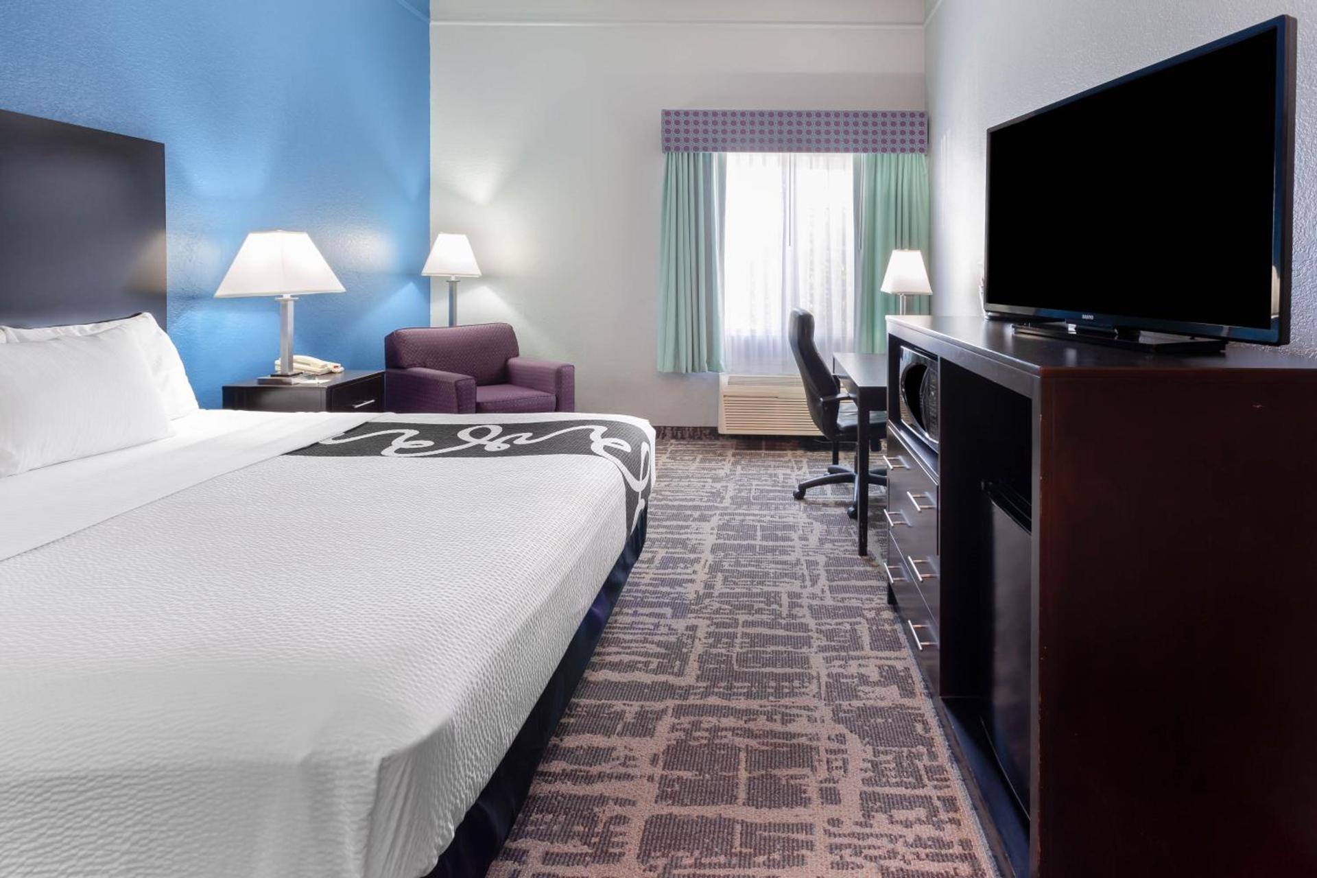 La Quinta by Wyndham Kerrville photo 28