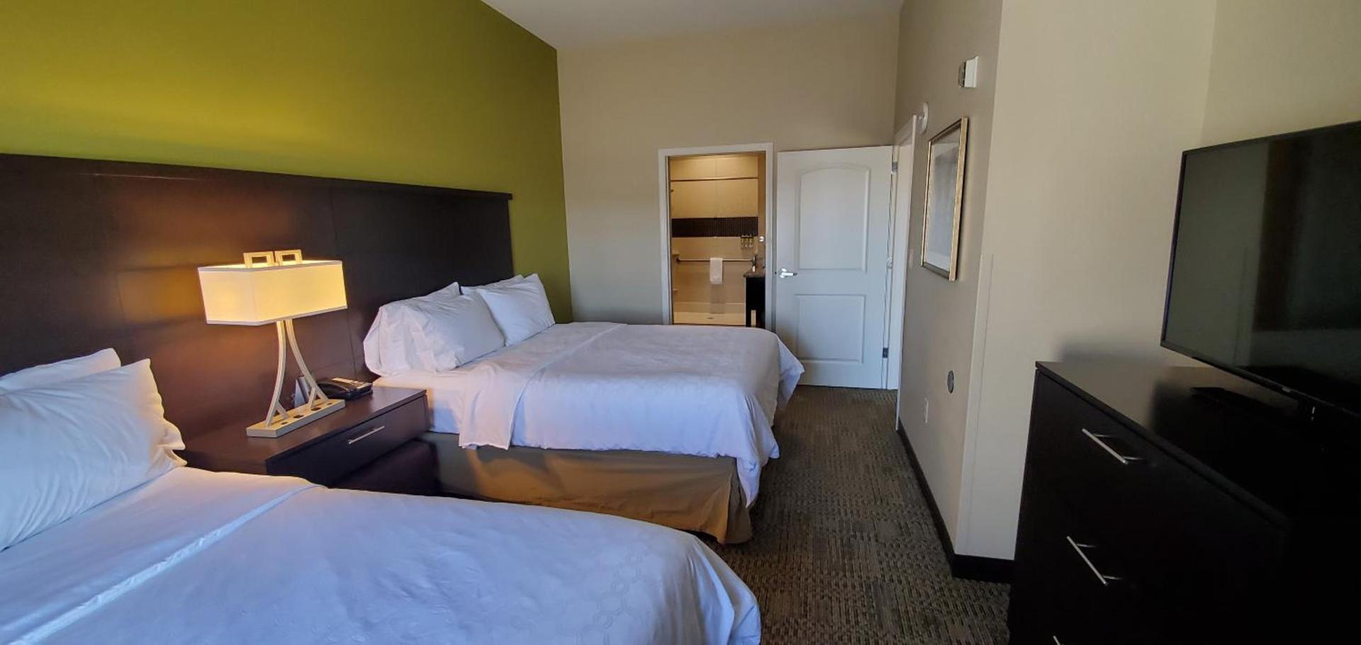Staybridge Suites Eau Claire - Altoona by IHG photo 52