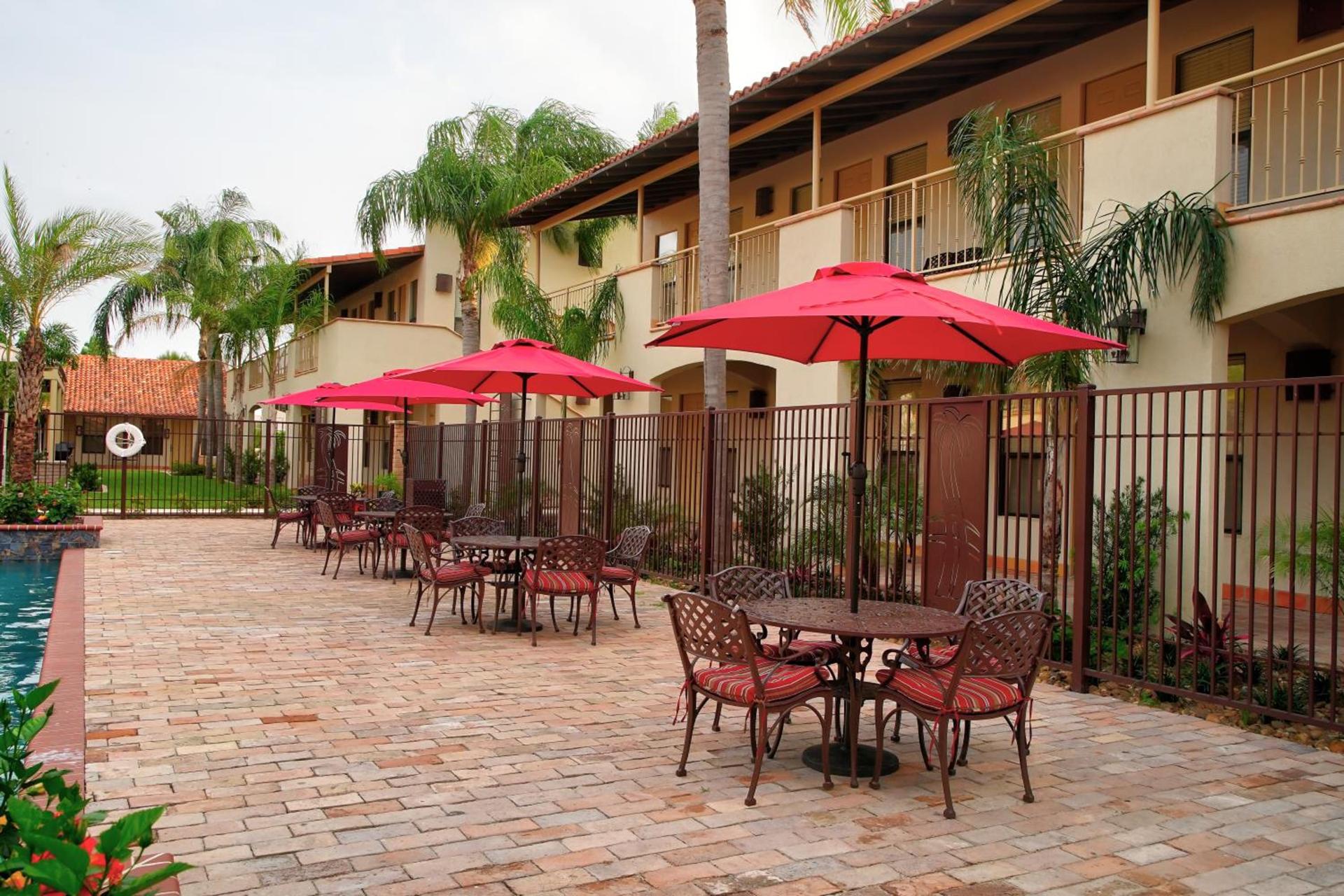 The Bungalows on Shary photo 7