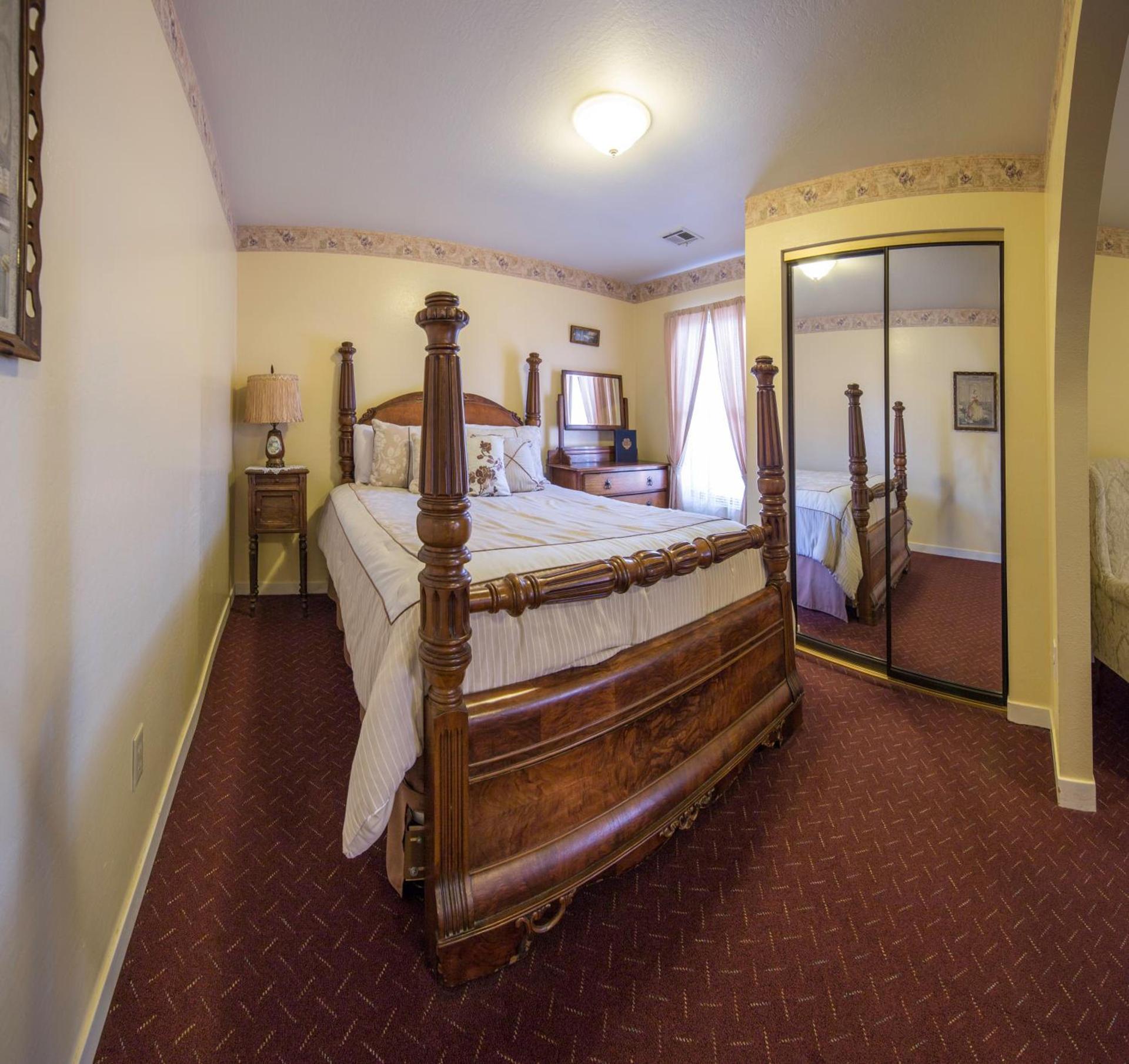 Historic Cary House Hotel photo 9