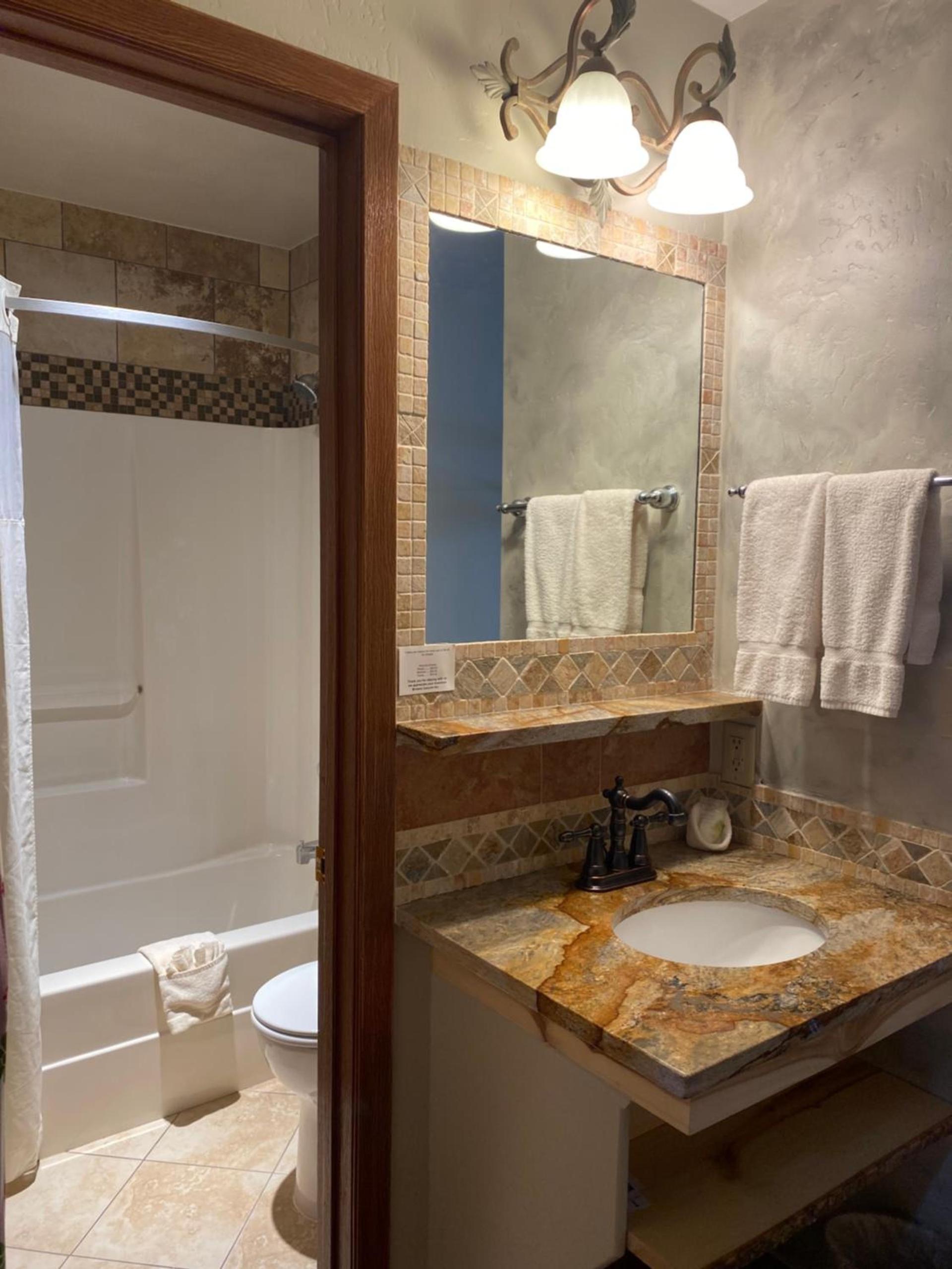 Browns Canyon Inn photo 11