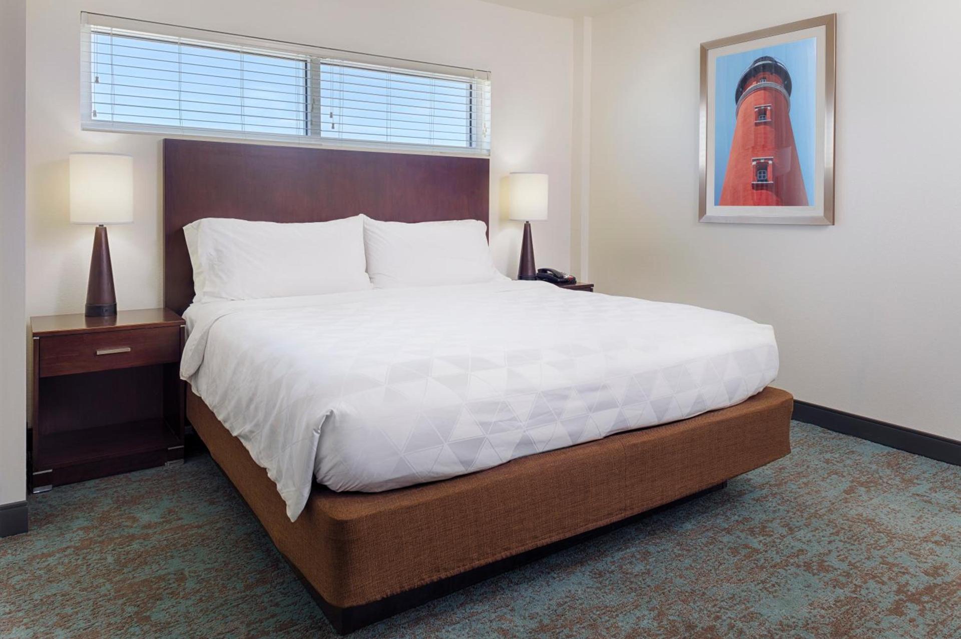 Holiday Inn Resort Daytona Beach Oceanfront by IHG photo 16