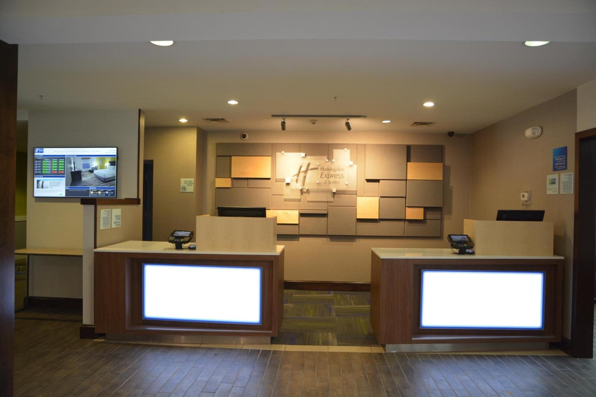 Holiday Inn Express & Suites Caryville by IHG photo 9