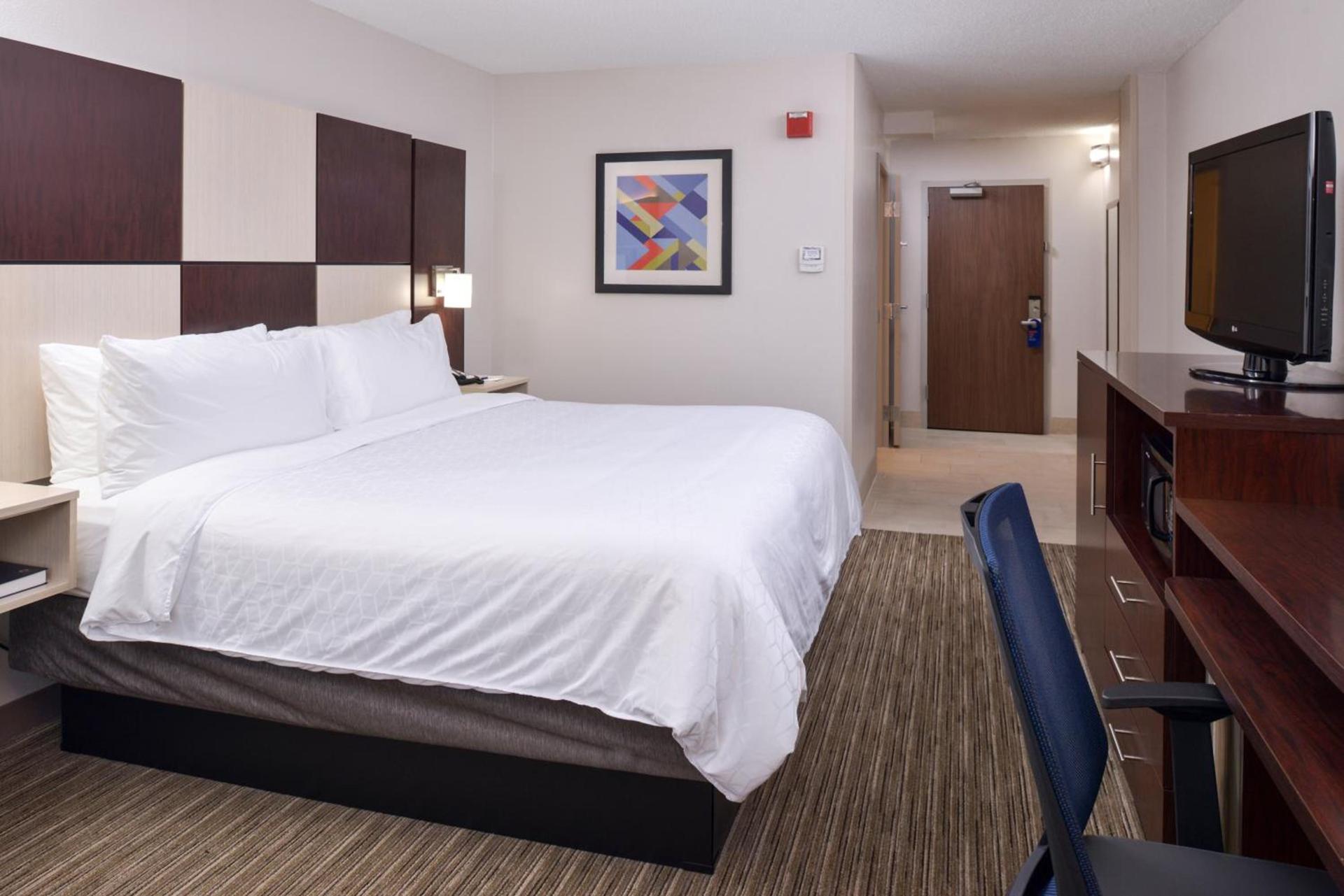 Holiday Inn Express Towson- Baltimore North by IHG photo 41