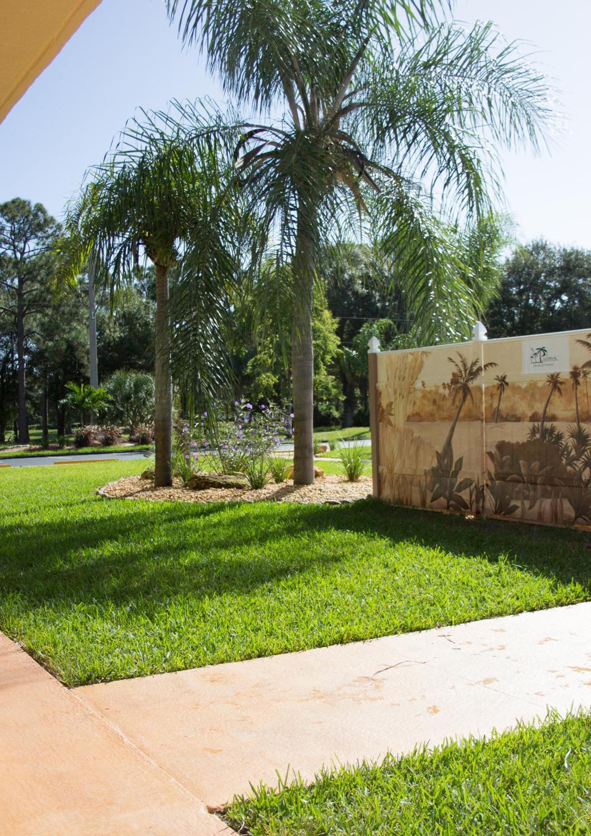 At Home Inn - Fort Pierce photo 33