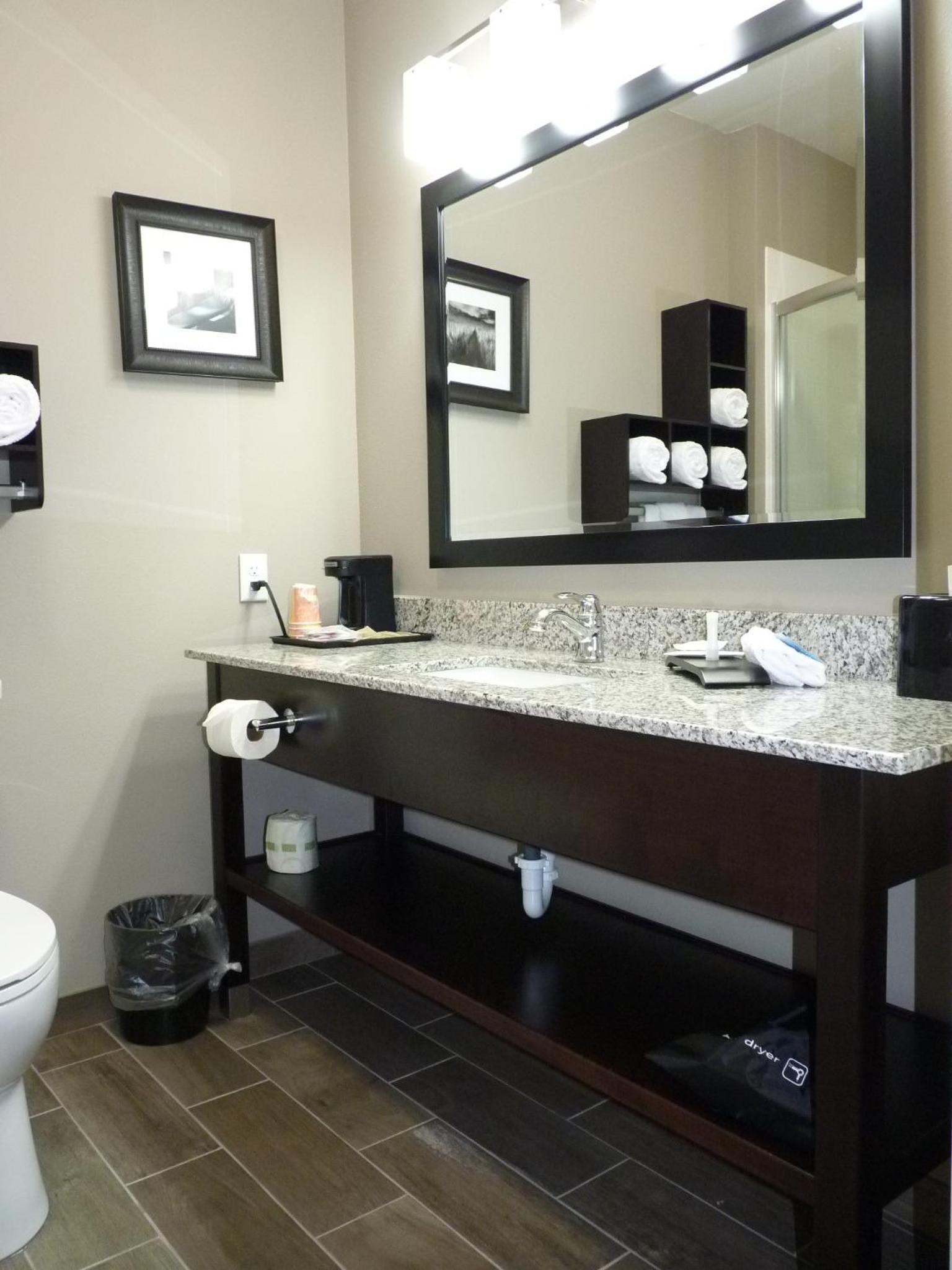 La Quinta by Wyndham Paducah photo 18