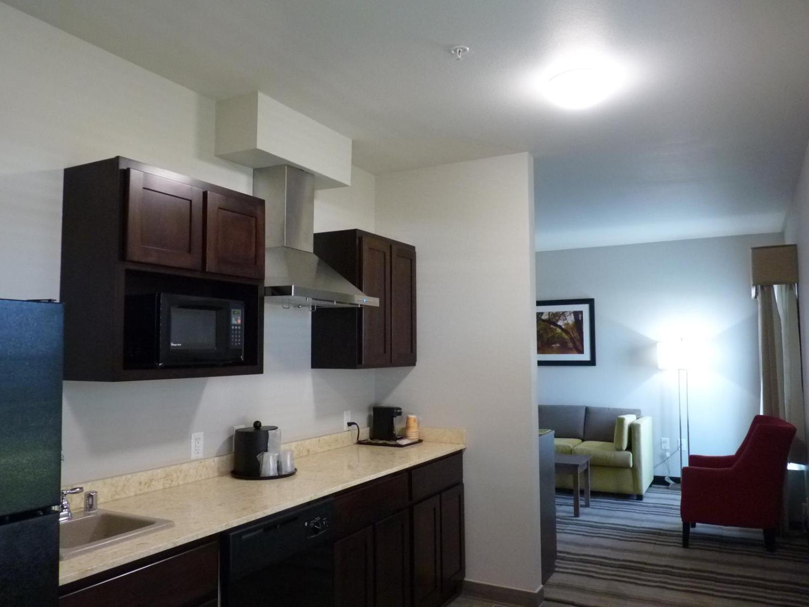 La Quinta by Wyndham Paducah photo 17