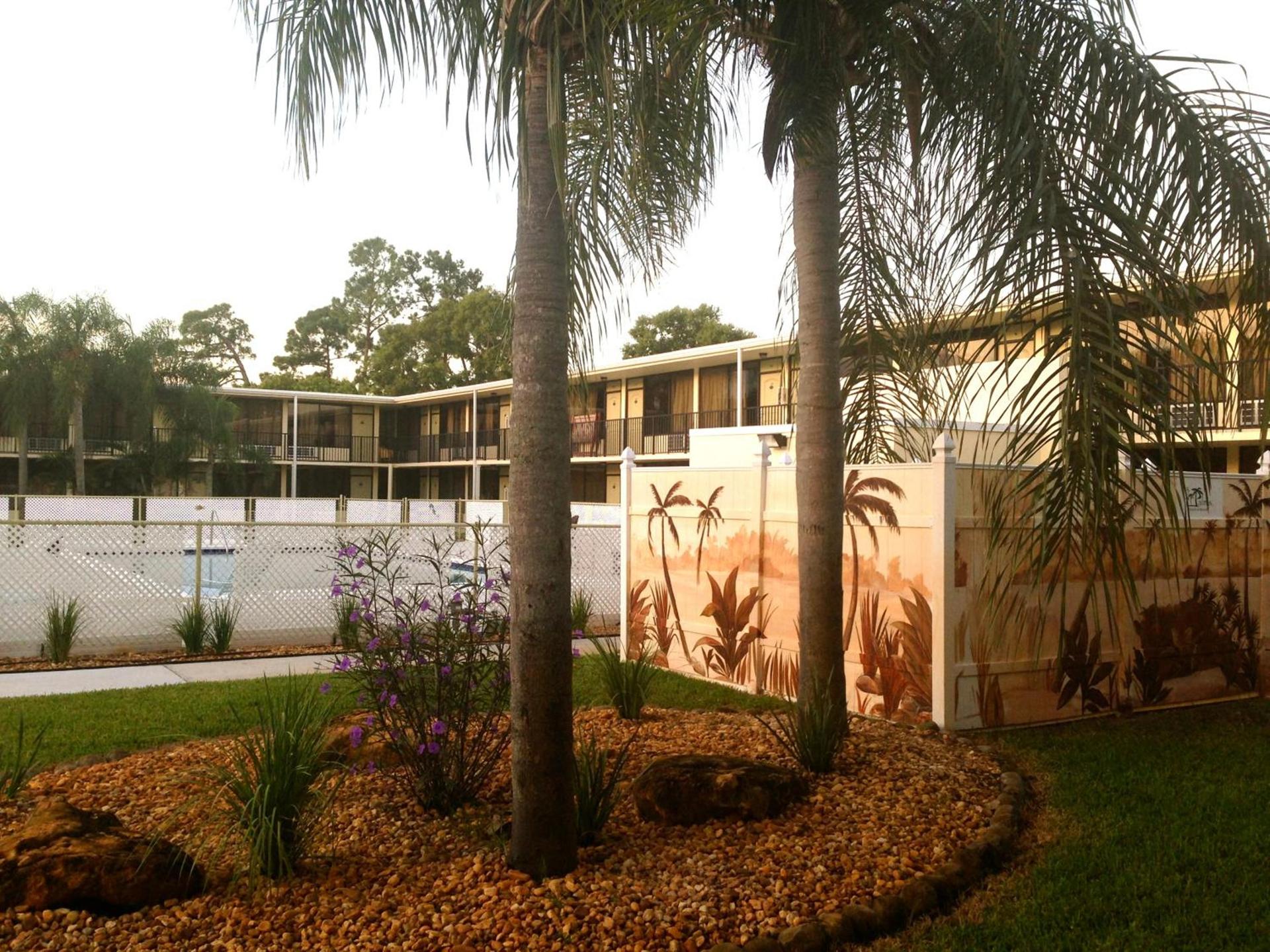 At Home Inn - Fort Pierce photo 17