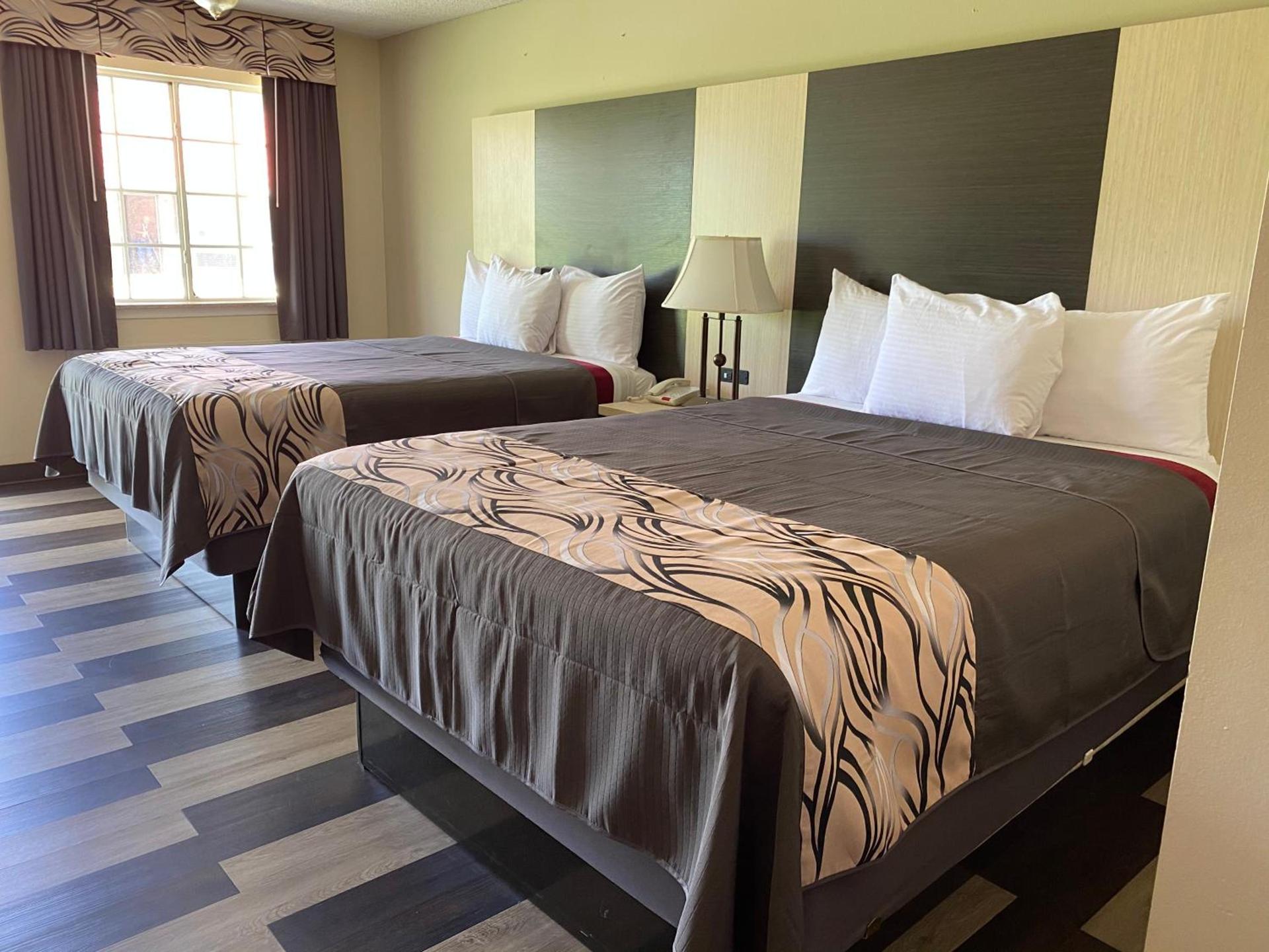 Regency 7 Motel photo 20