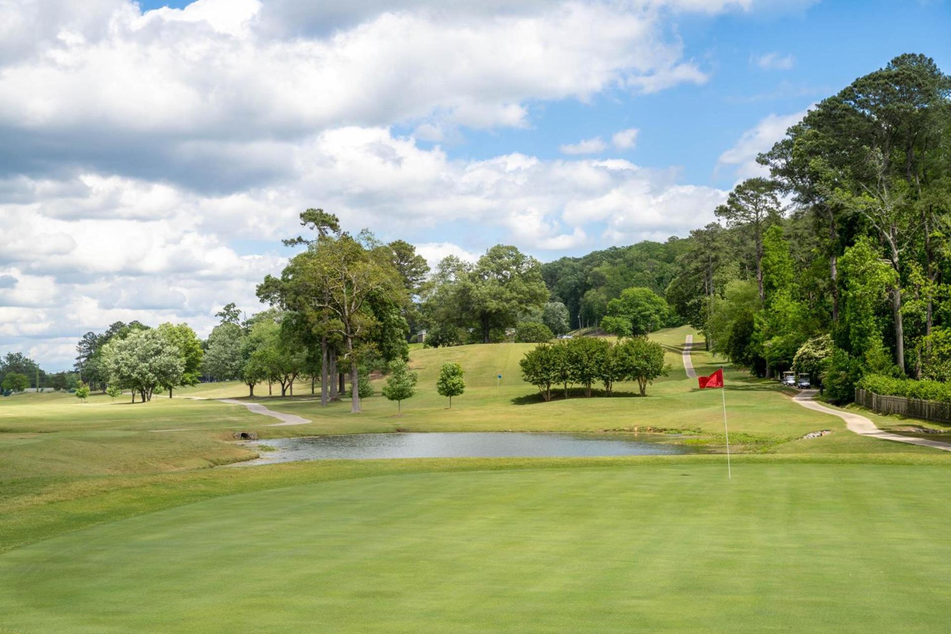 Super 8 by Wyndham Gadsden AL photo 29