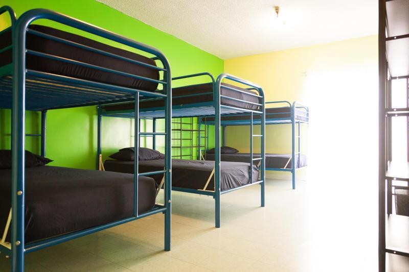 Banana Bungalow West Hollywood Hotel & Hostel photo 3