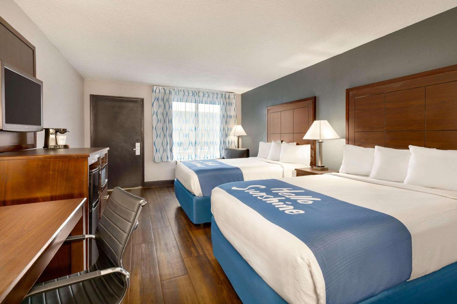 Days Inn by Wyndham Rock Hill photo 41