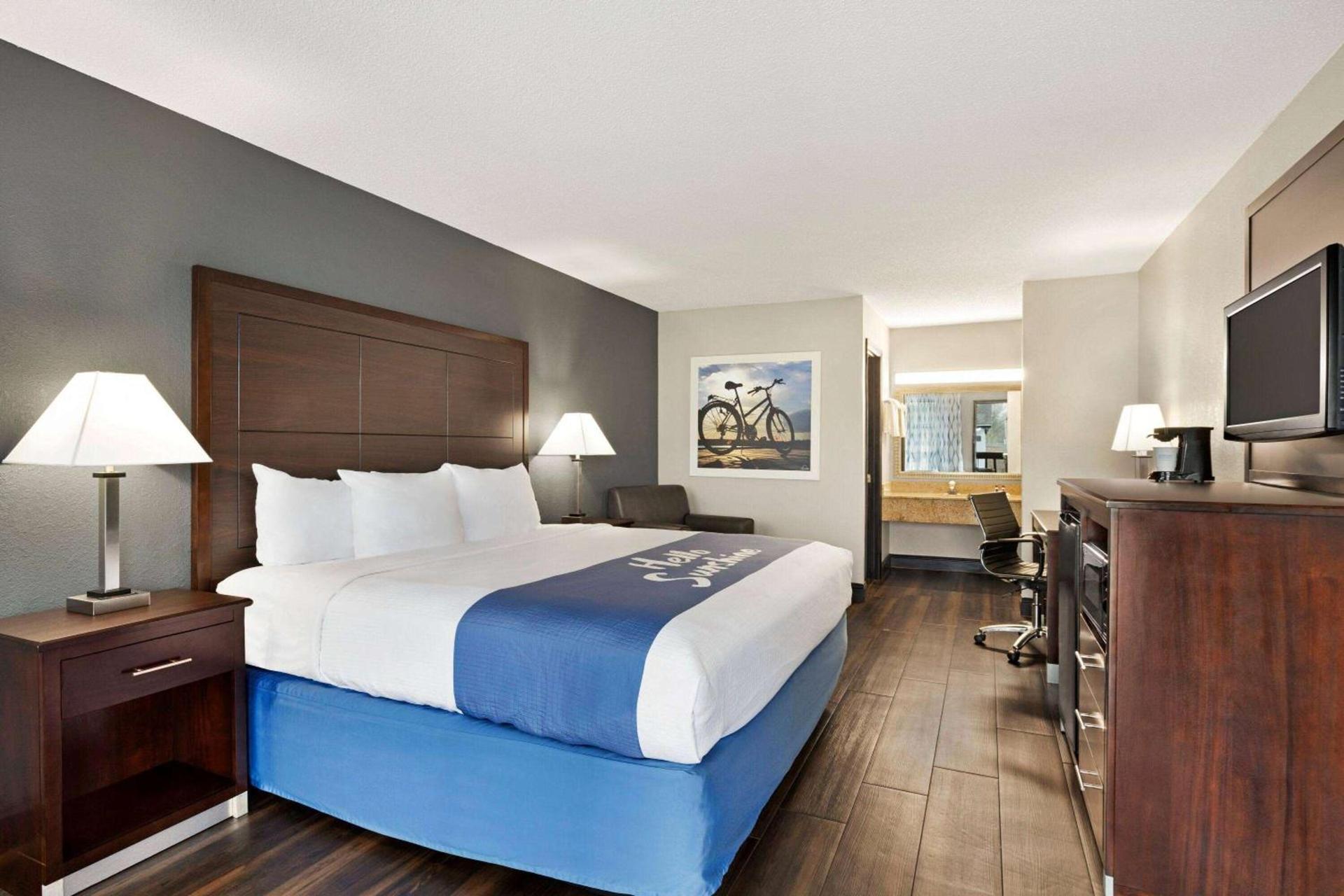 Days Inn by Wyndham Rock Hill photo 16