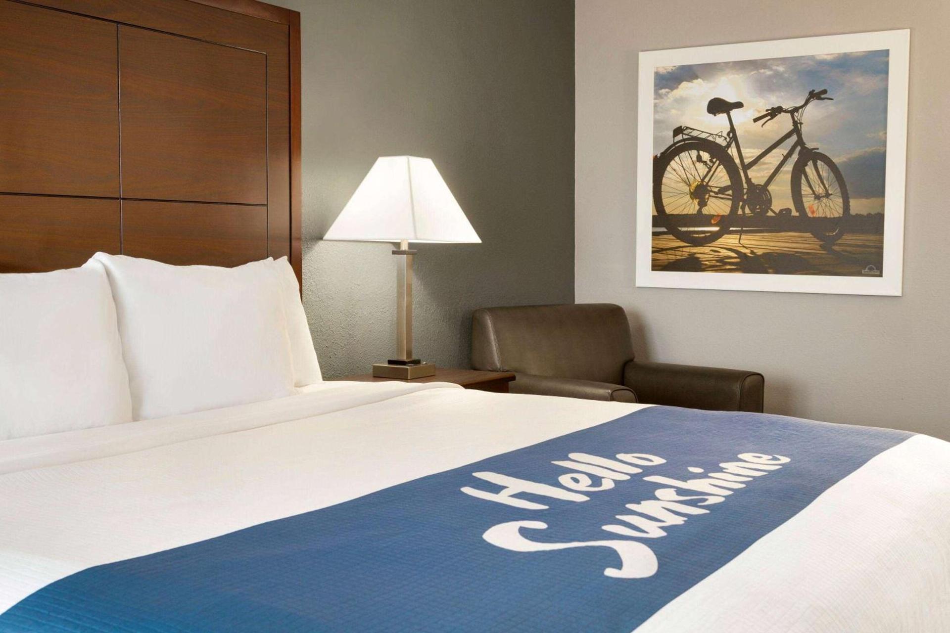 Days Inn by Wyndham Rock Hill photo 37