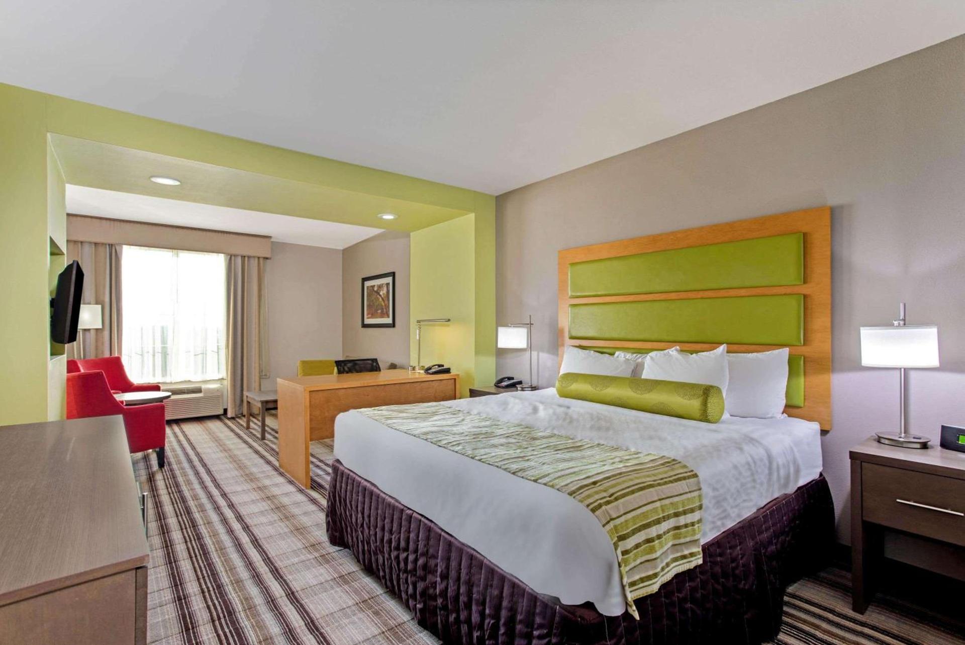 La Quinta by Wyndham Paducah photo 60