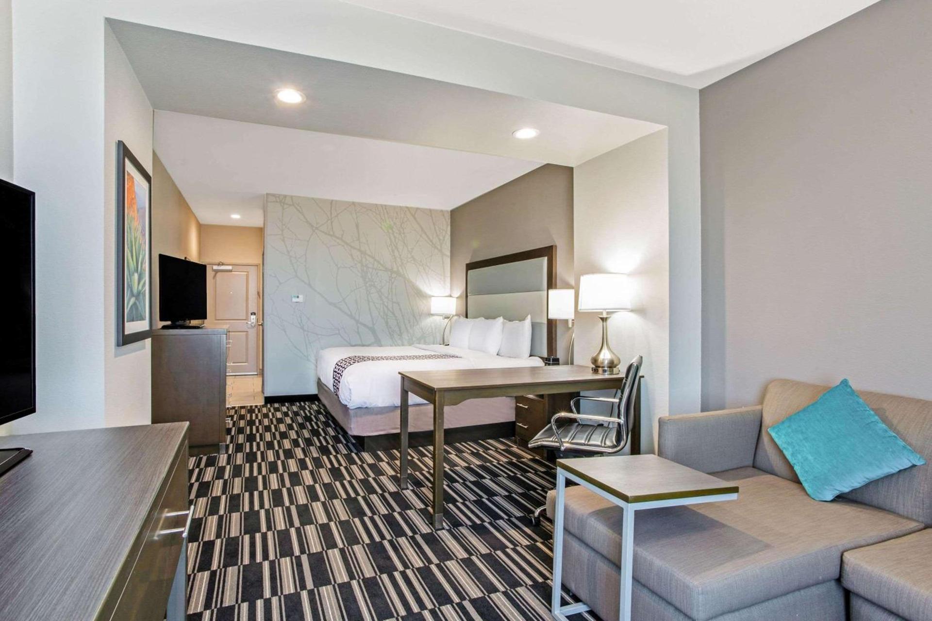 La Quinta by Wyndham Sweetwater East photo 23