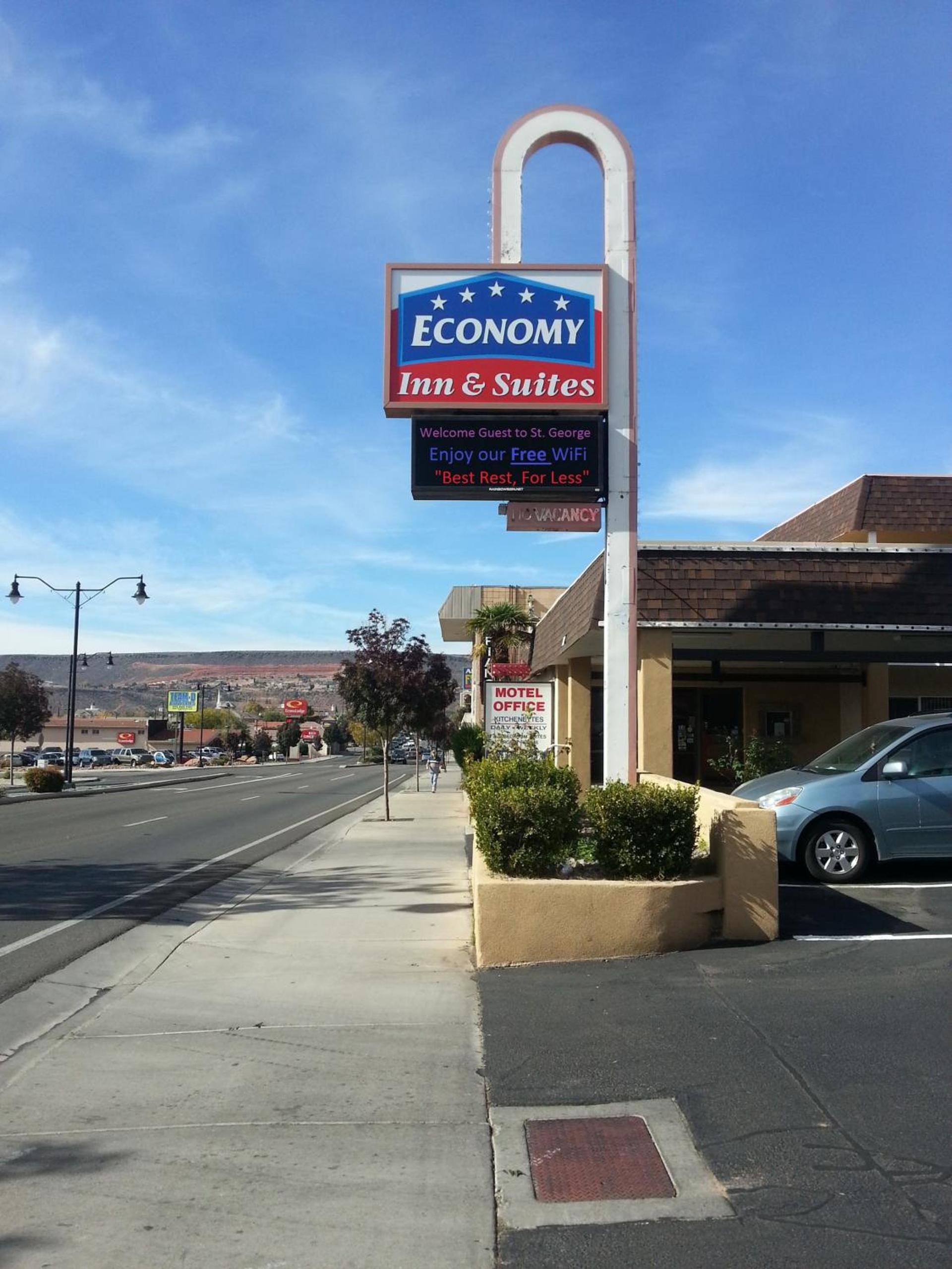 Economy Inn & Suites photo 15