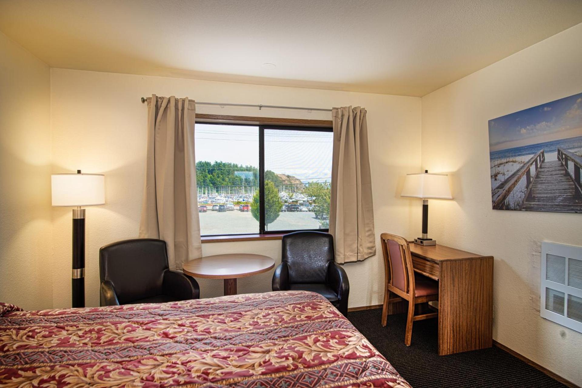 Cap Sante Inn photo 17