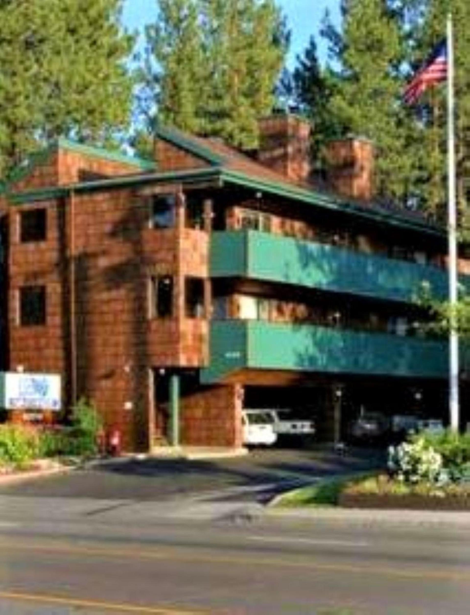 Snow Lake Lodge photo 38