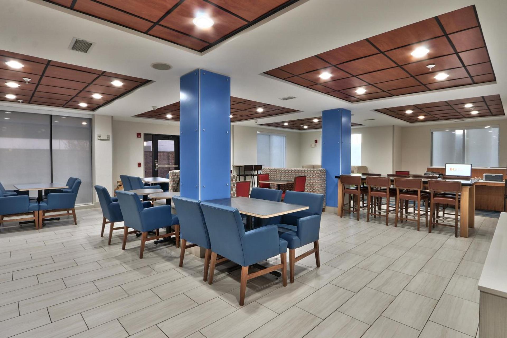Holiday Inn Express Socorro by IHG photo 16