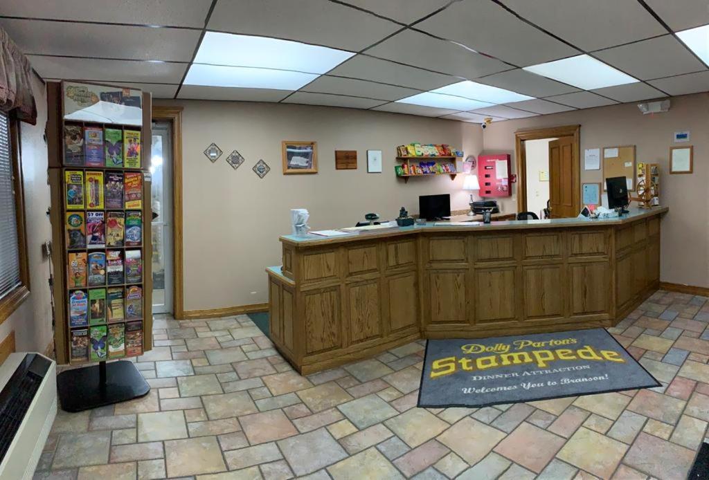 Spinning Wheel Inn photo 10