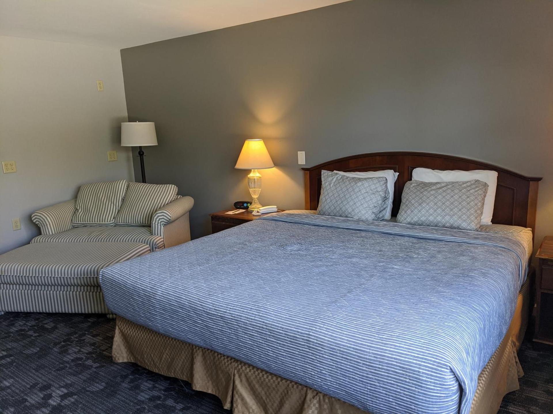 Beach Harbor Resort photo 54
