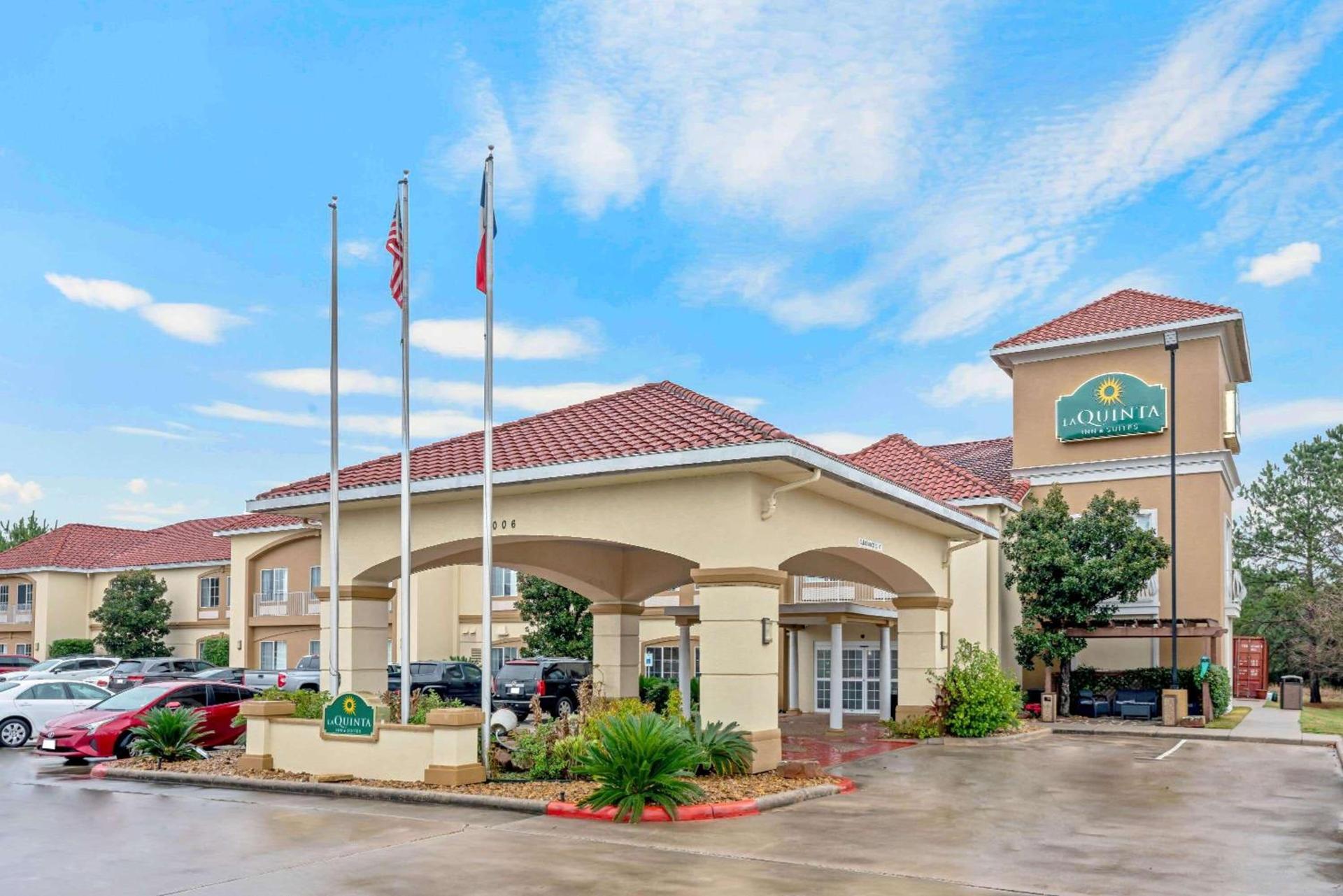 La Quinta by Wyndham Conroe photo 32