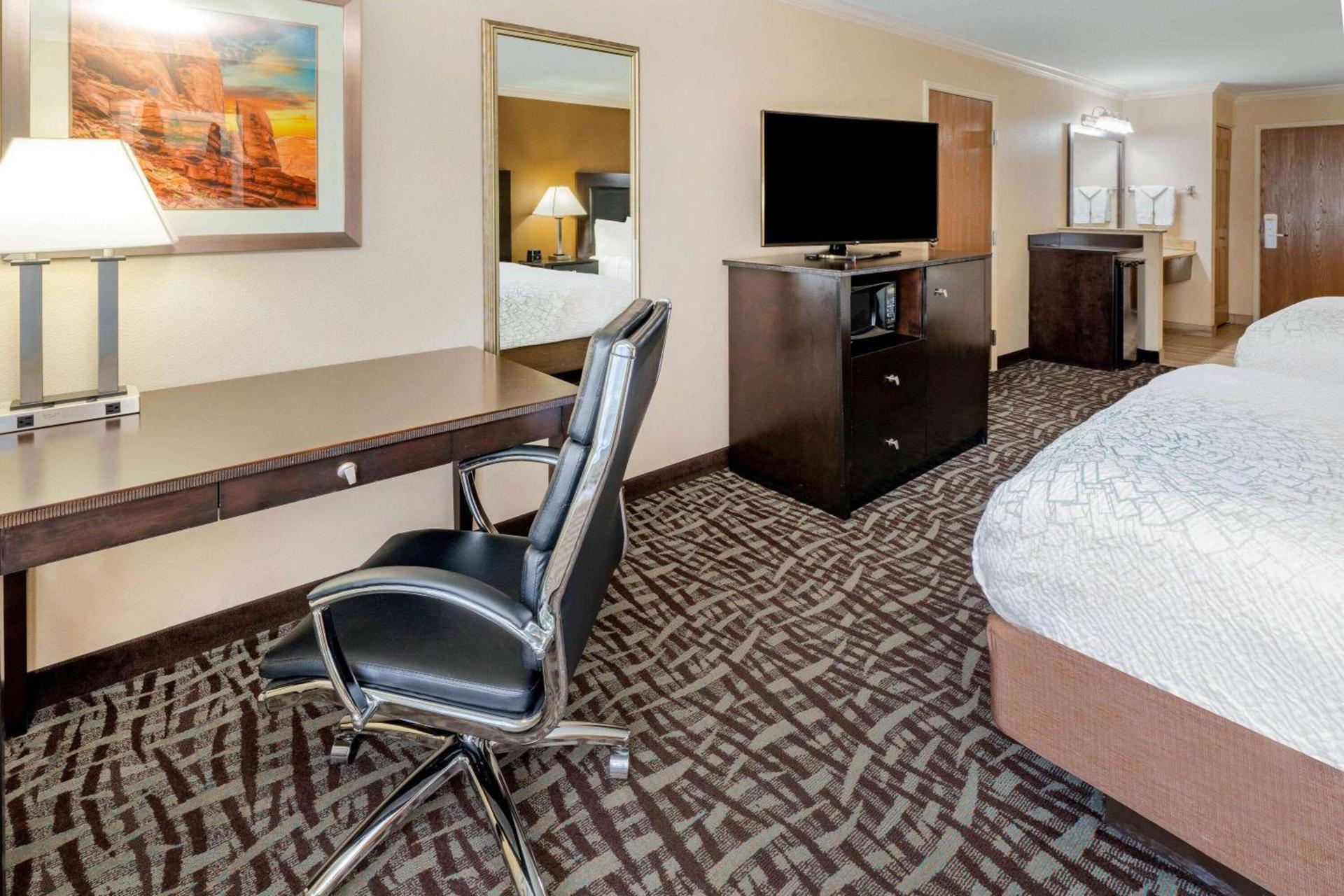 La Quinta by Wyndham Moab photo 35