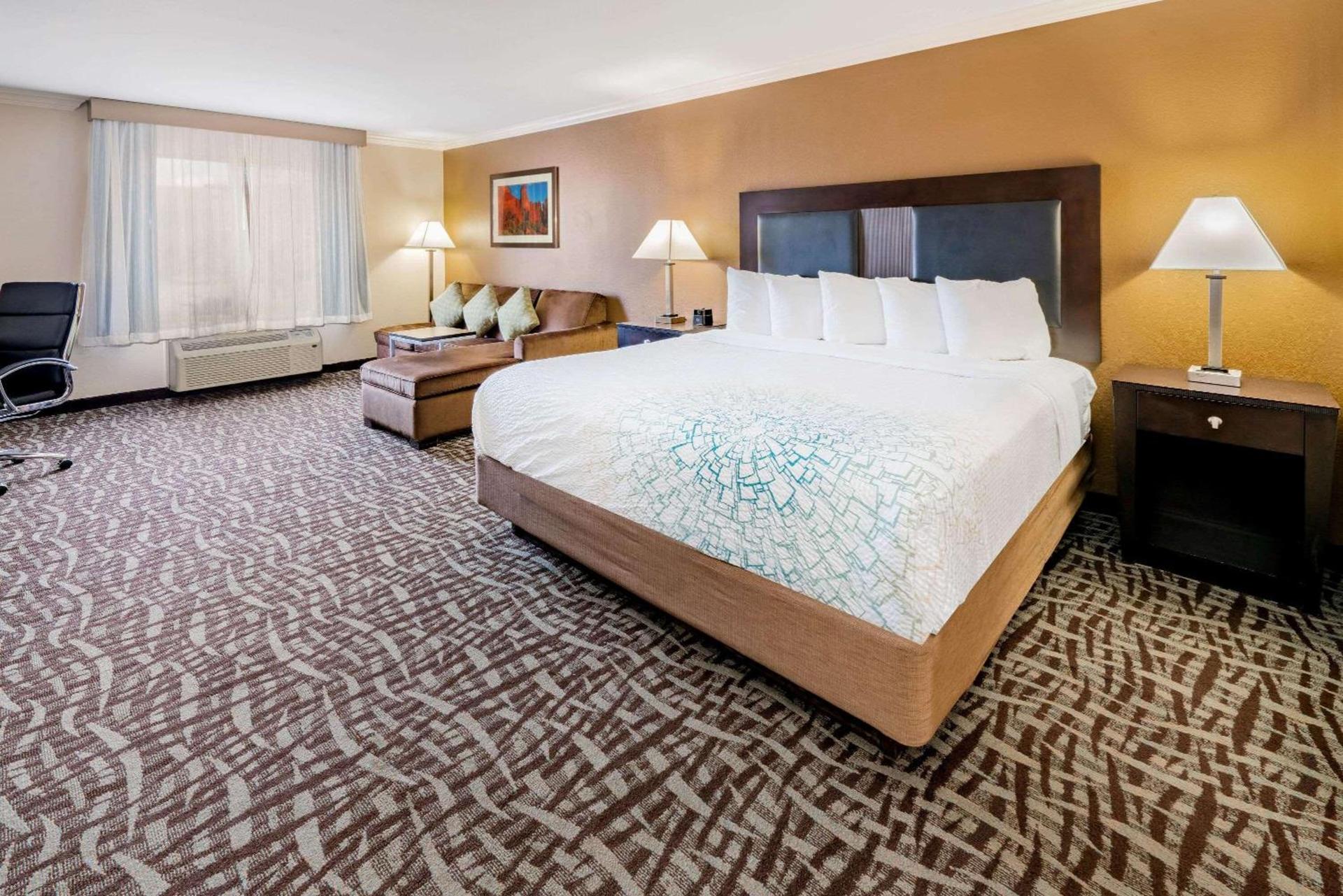 La Quinta by Wyndham Moab photo 38